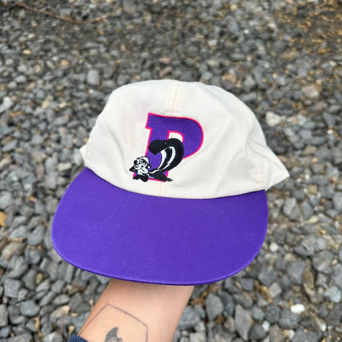 93 loney tunes pepe le pew cap 상품이미지2