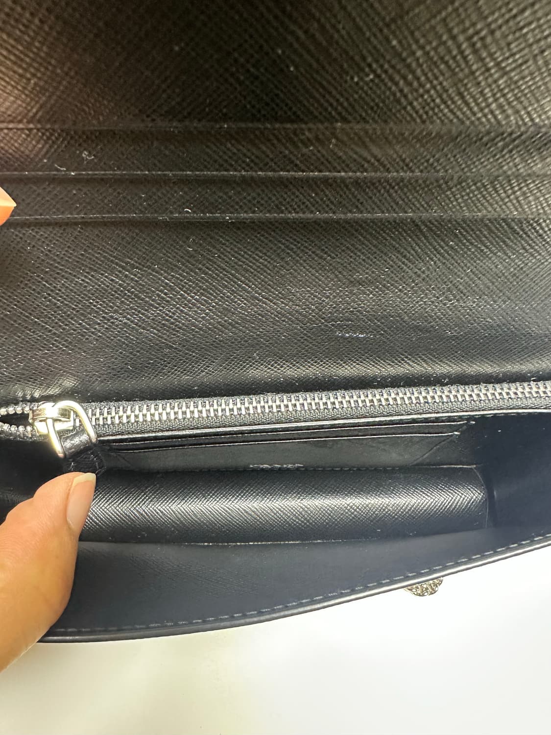 프라다 체인 월렛 블랙 야자수 패턴 상품이미지3