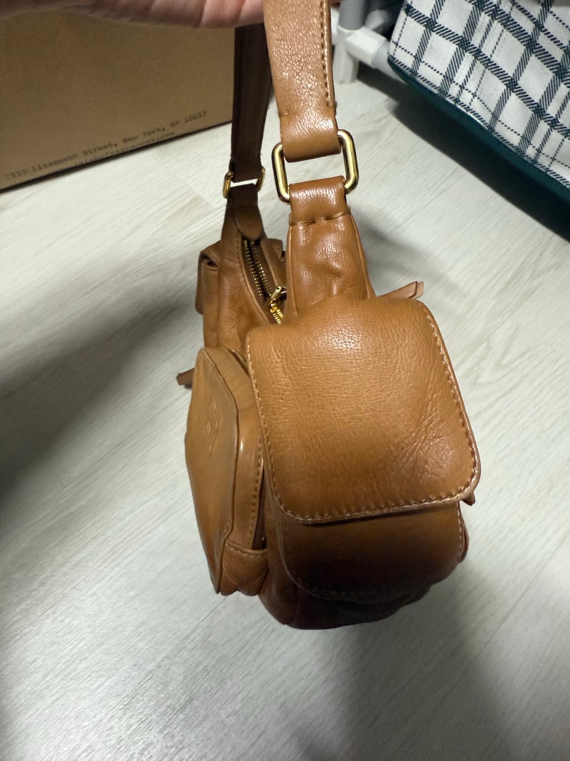 미우미우 포켓백 미니 백 상품이미지6