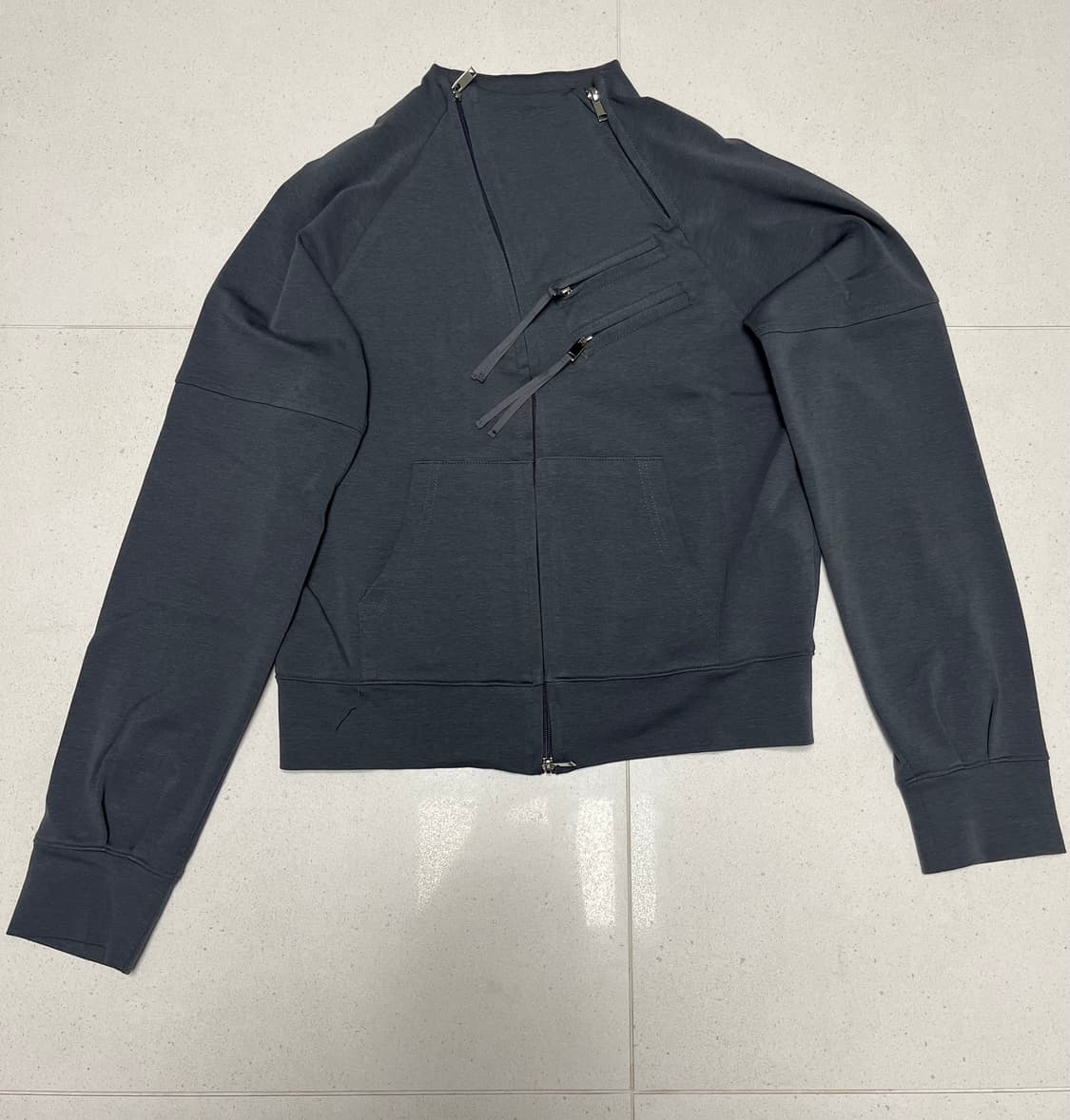 나체 ZIP DETAIL TRACK JERSEY CHARCOAL 상품이미지5