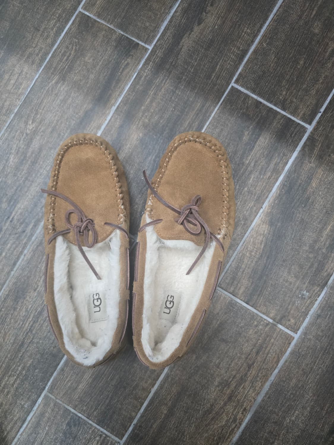 어그 모카신 브라운 상품이미지1