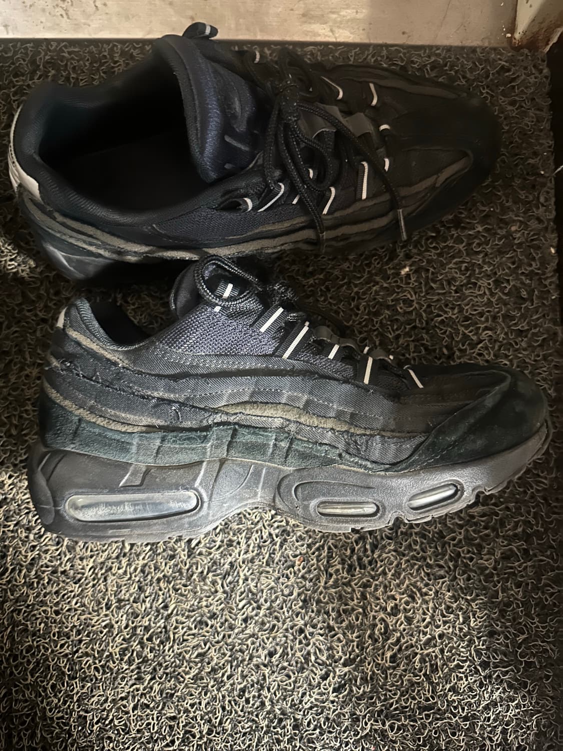 270 나이키 꼼데가르송 옴므 플러스 에어 맥스 95 상품이미지1