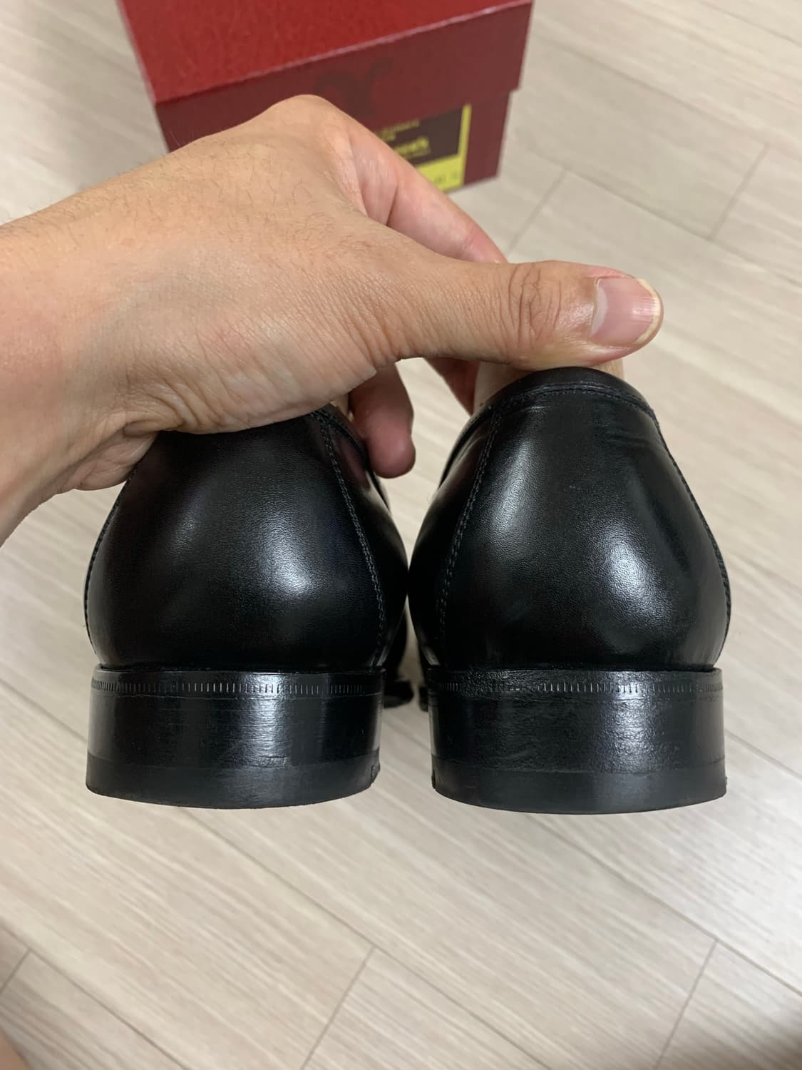 르 유카스 로퍼 블랙 41.5 어드레서 별주 상품이미지4
