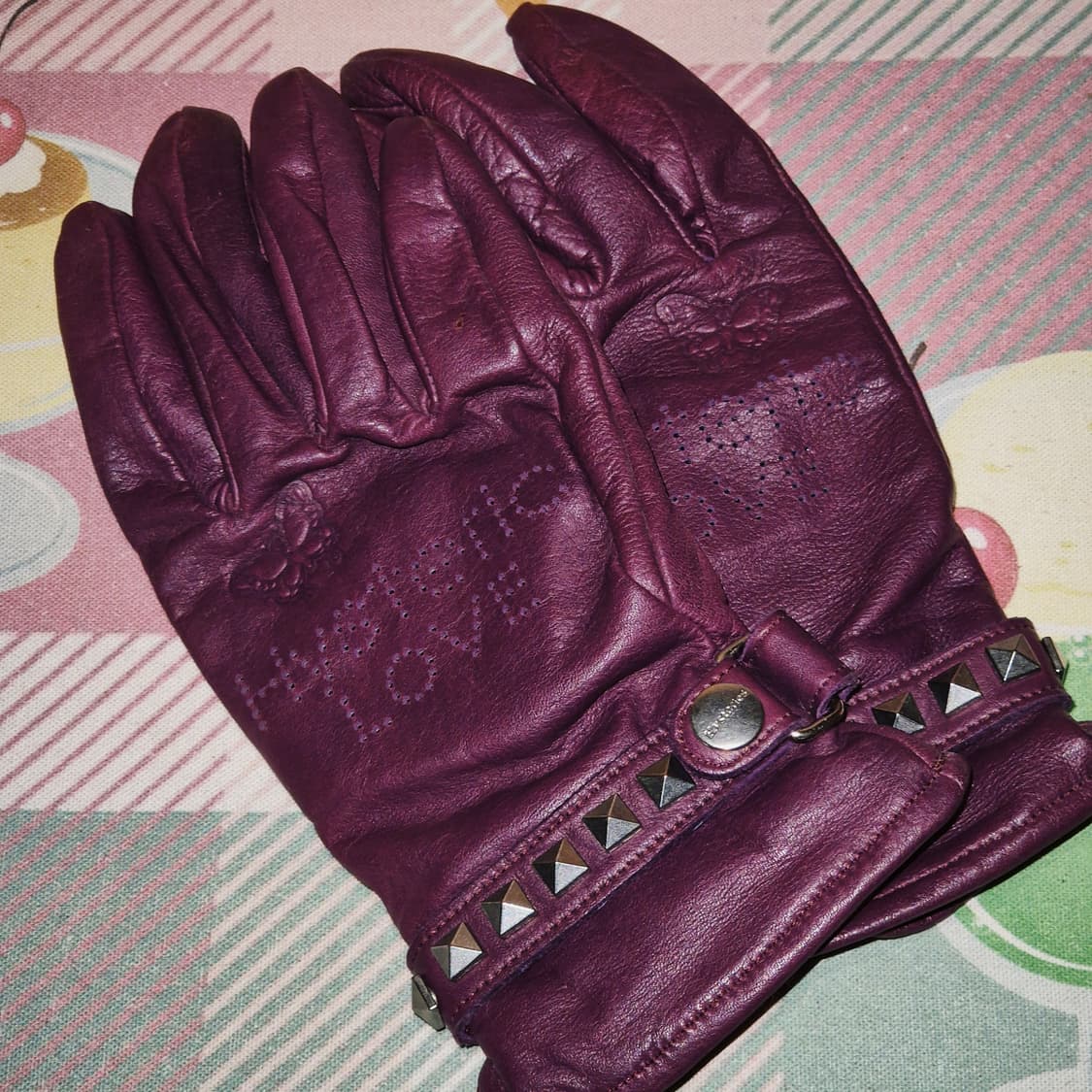 05s 히스테릭글래머 퍼플 레더 스터드 장갑 상품이미지6