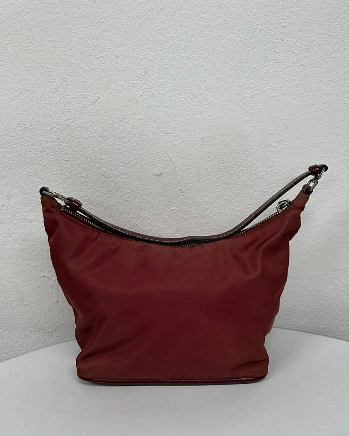 프라다 포코노 나일론 미니 숄더 토트백 상품이미지4