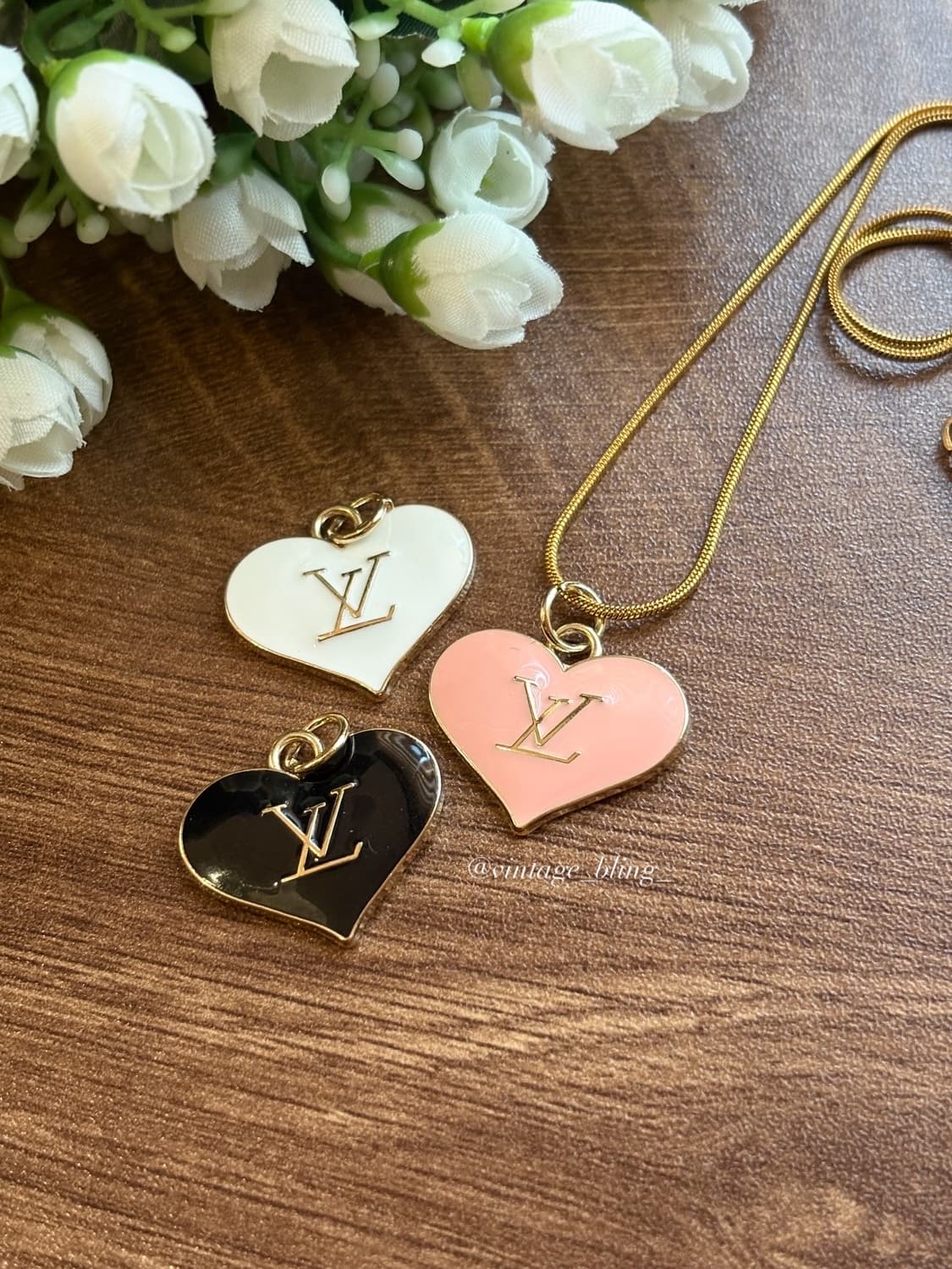 루이비통 빅 하트 스네이크 목걸이 상품이미지3