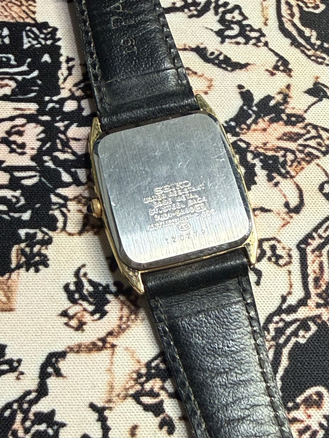 SEIKO 빈티지 쿼츠 시계 상품이미지3