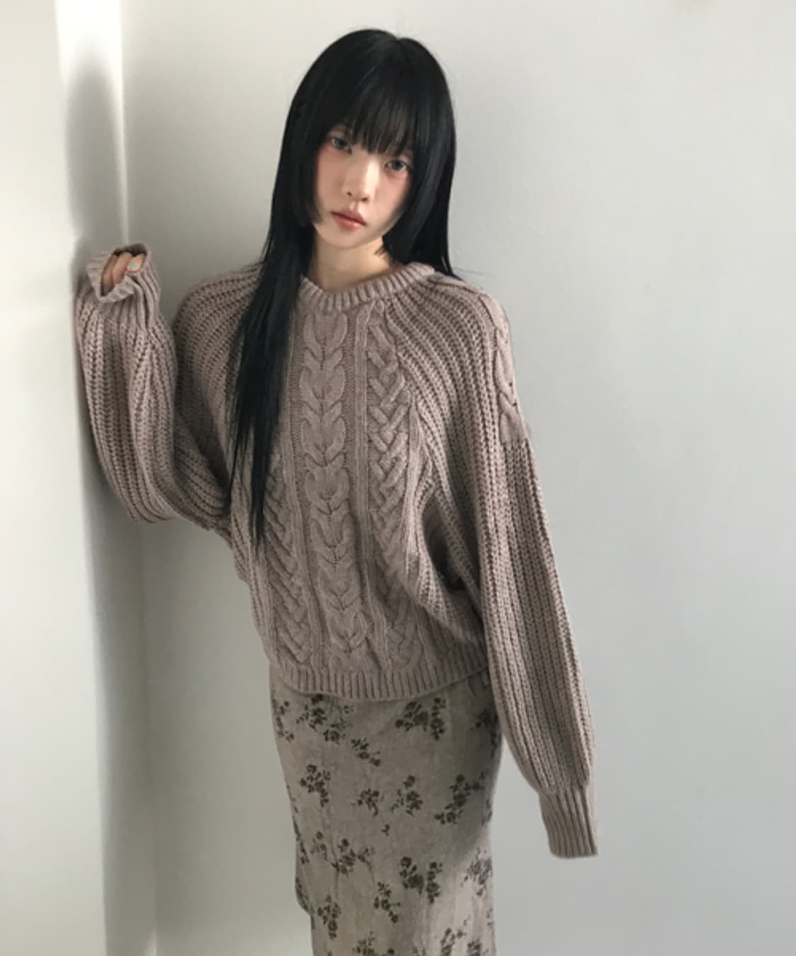 (Vintage)Balloon v neck knit 상품이미지1