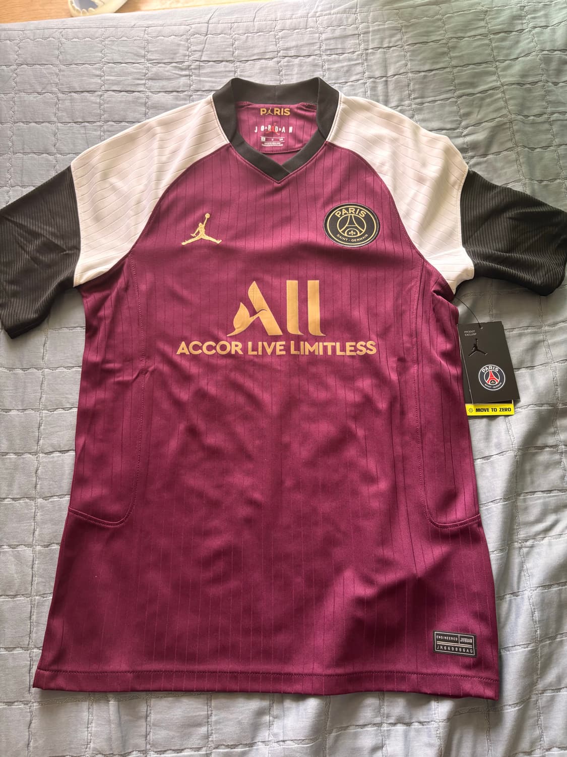 나이키 조던 파리생제르망 20-21 써드 유니폼 상품이미지1