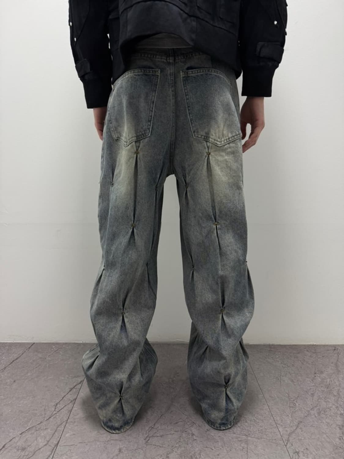 VTG STUD TUCK DETAIL DENIM JEANS 상품이미지10