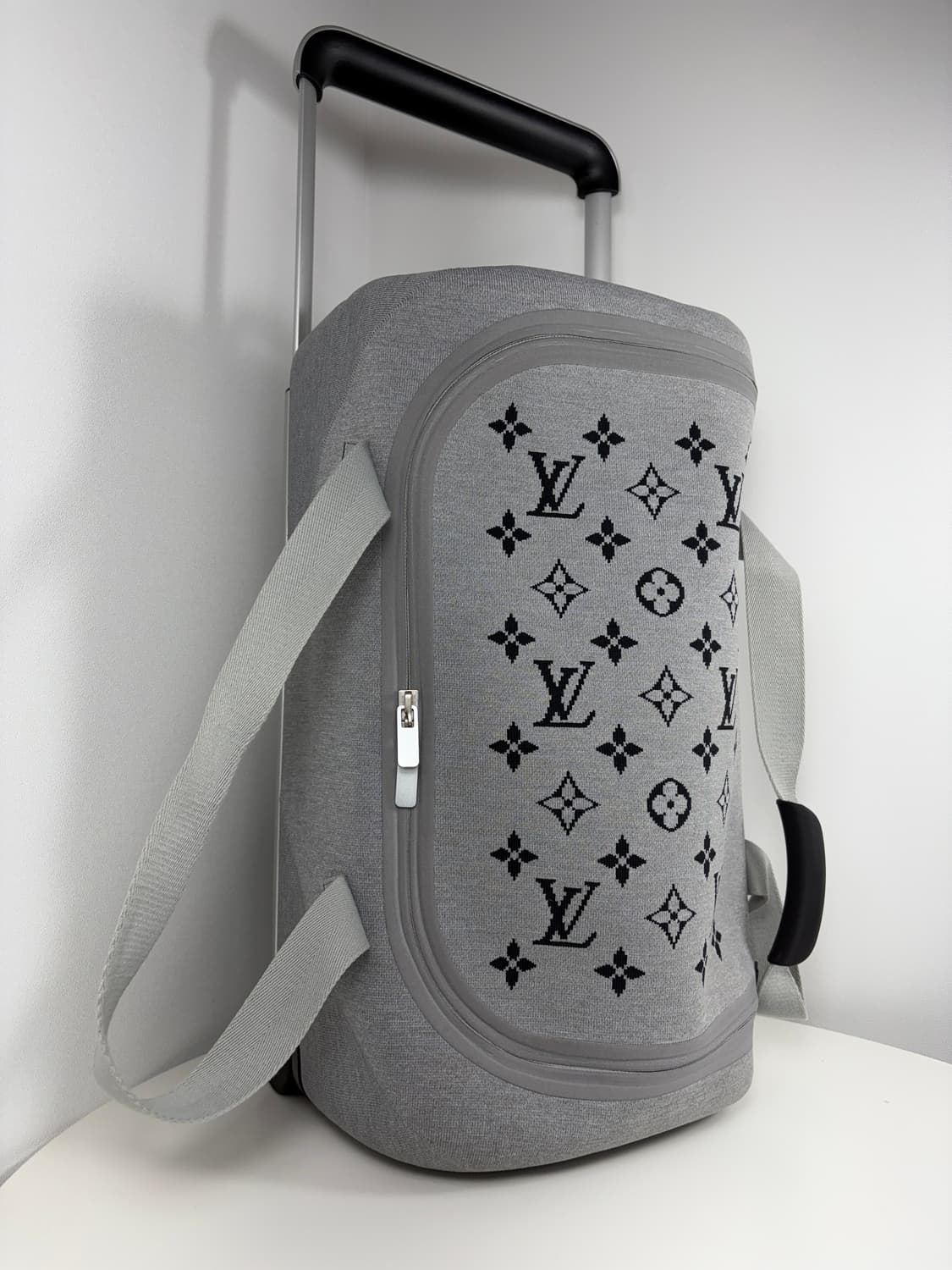 루이비통 M20129 호라이즌 소프트 더플55 기내용캐리어 상품이미지2
