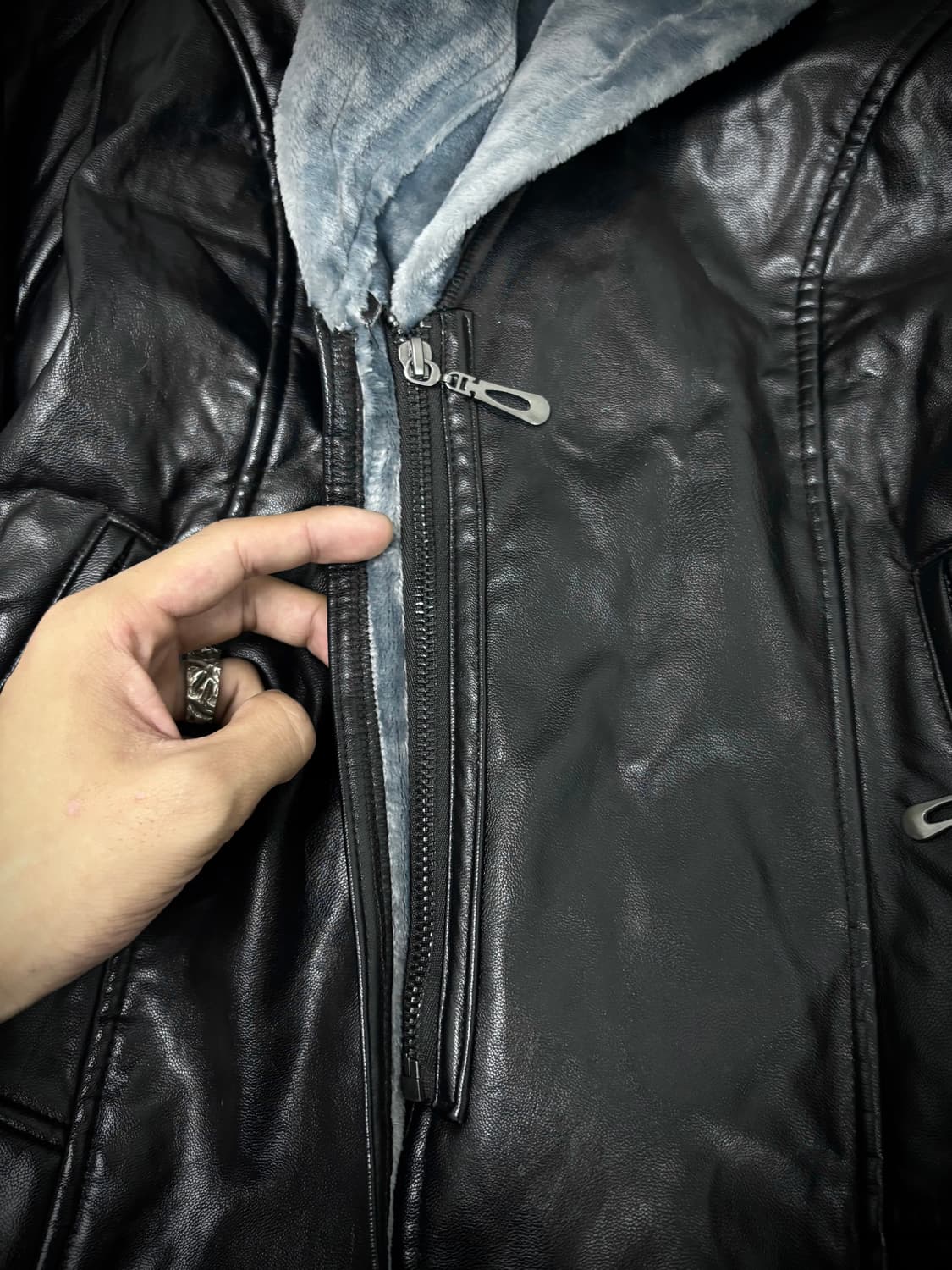 [00‘s]Dark Blue Fur Eyelet Detail Leathe 상품이미지8