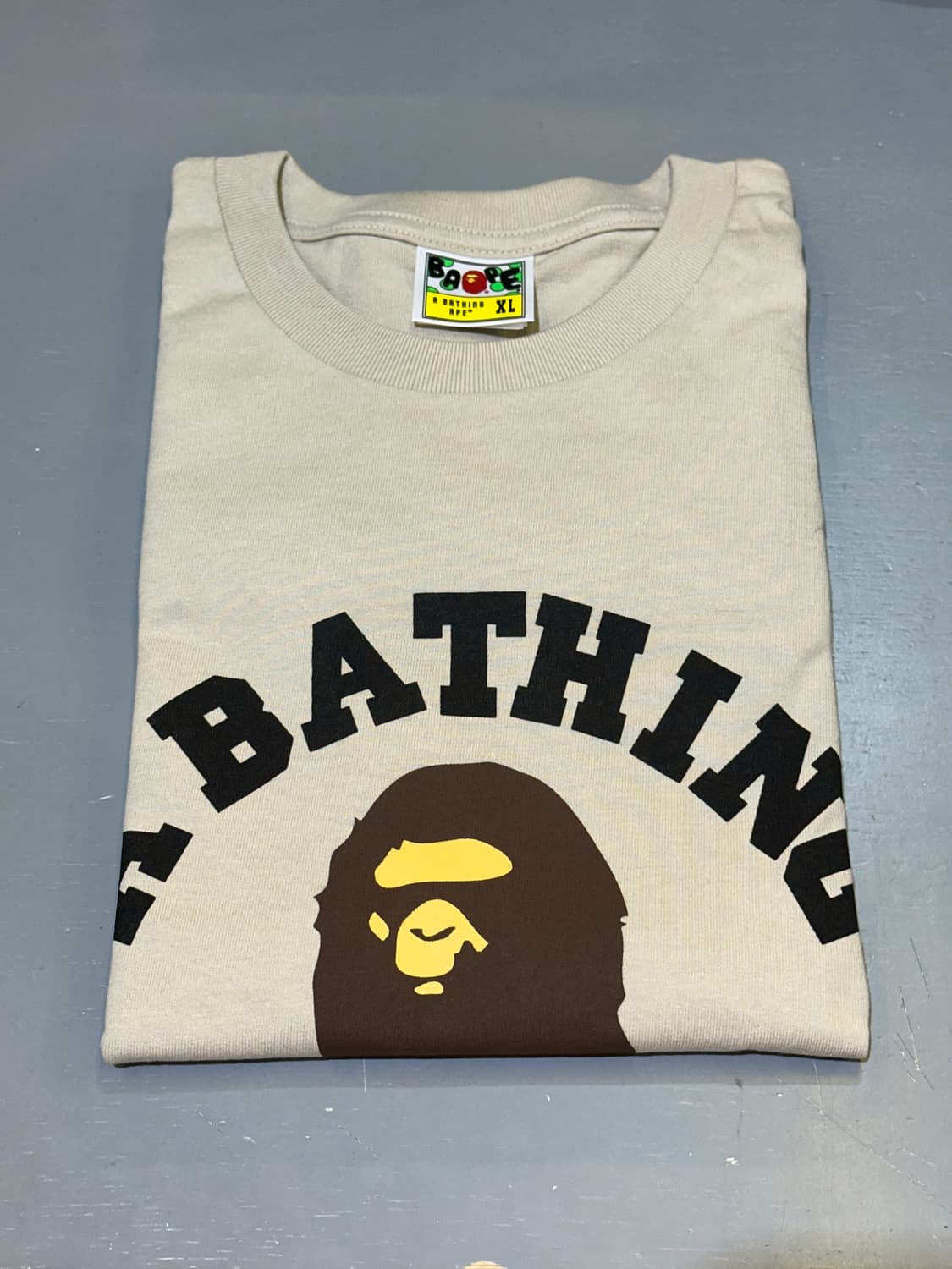 BAPE 베이프 베이지 사루반팔티(새상품) 상품이미지1