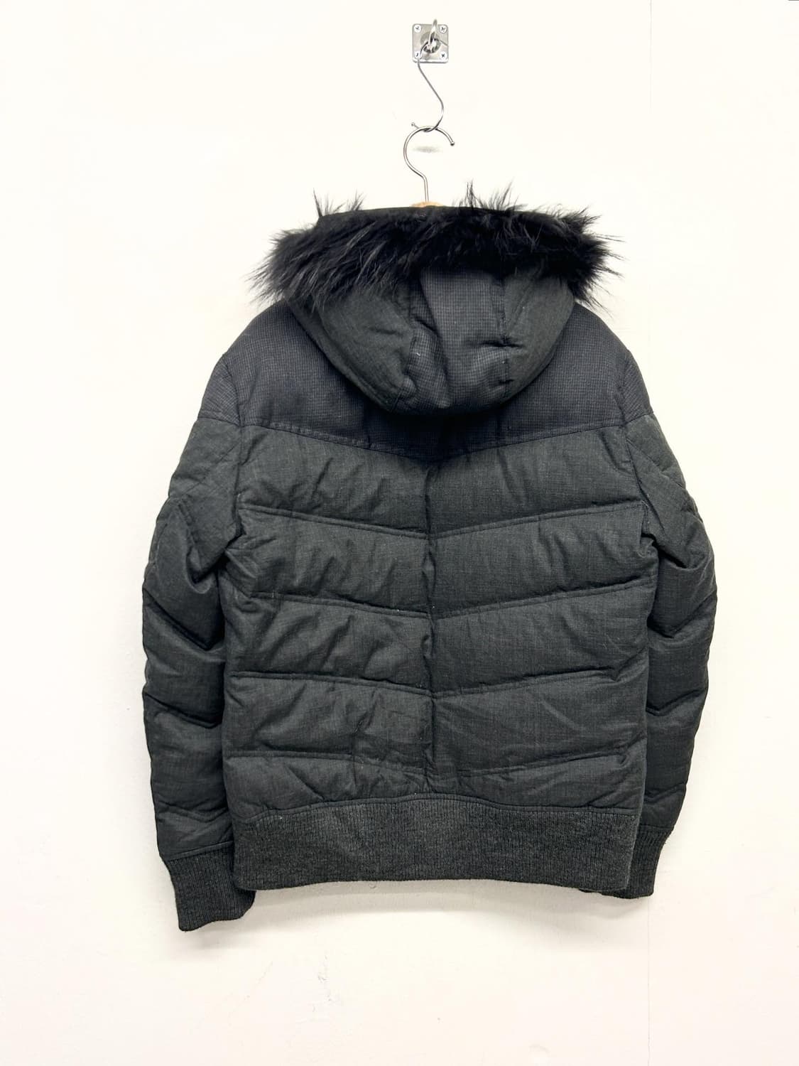 캐서린햄넷 후드 퍼 패딩점퍼 상품이미지3