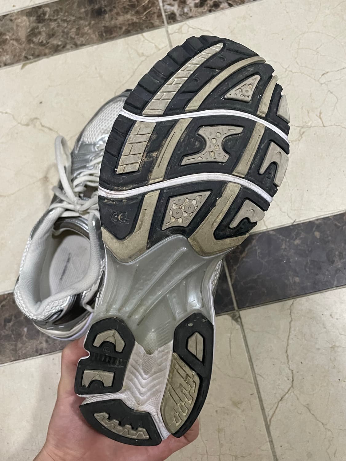 아식스 젤카야노 14 크림블랙 280 상품이미지3