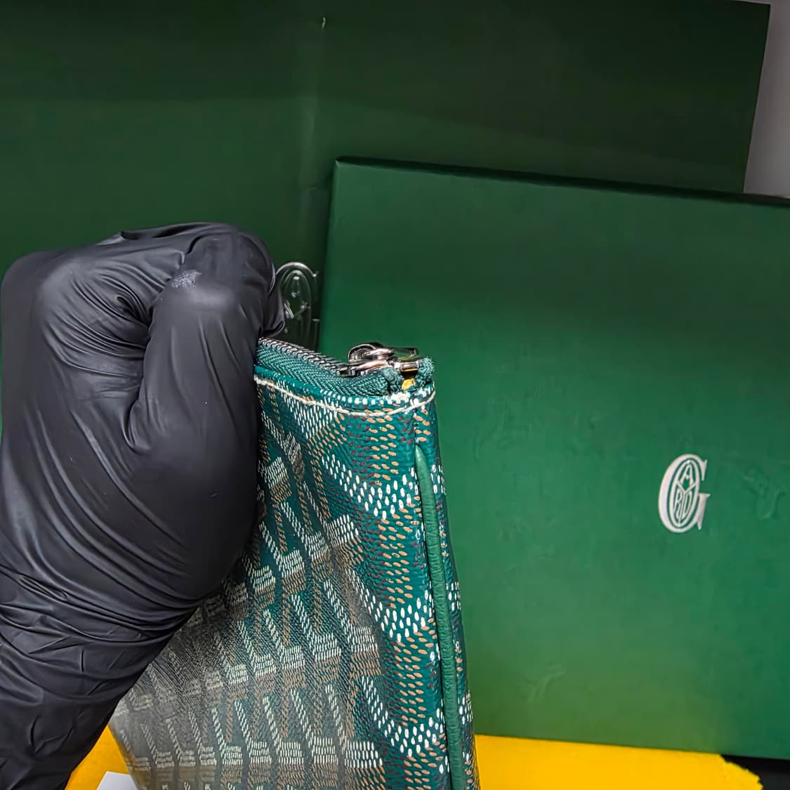 {클로젯}[MM/풀구성]고야드 세나 포쉐트 그린 클러치백 상품이미지7