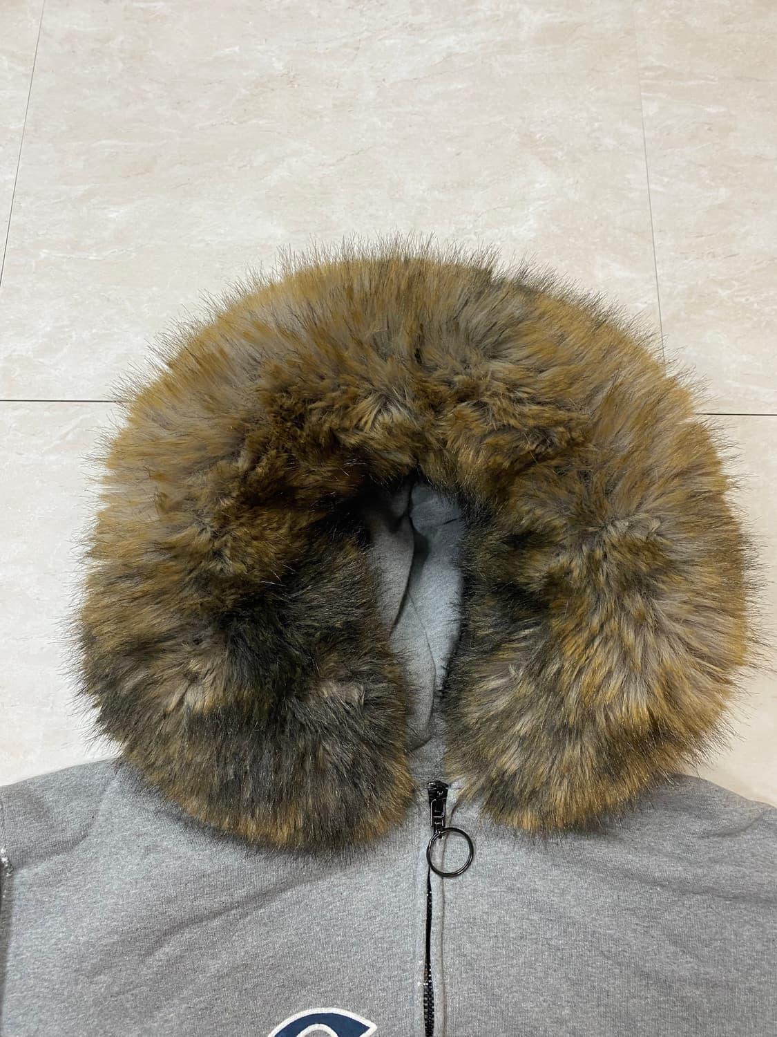 발렌시아가 럭셔리 스크립트 오버사이즈 후드집업 상품이미지5