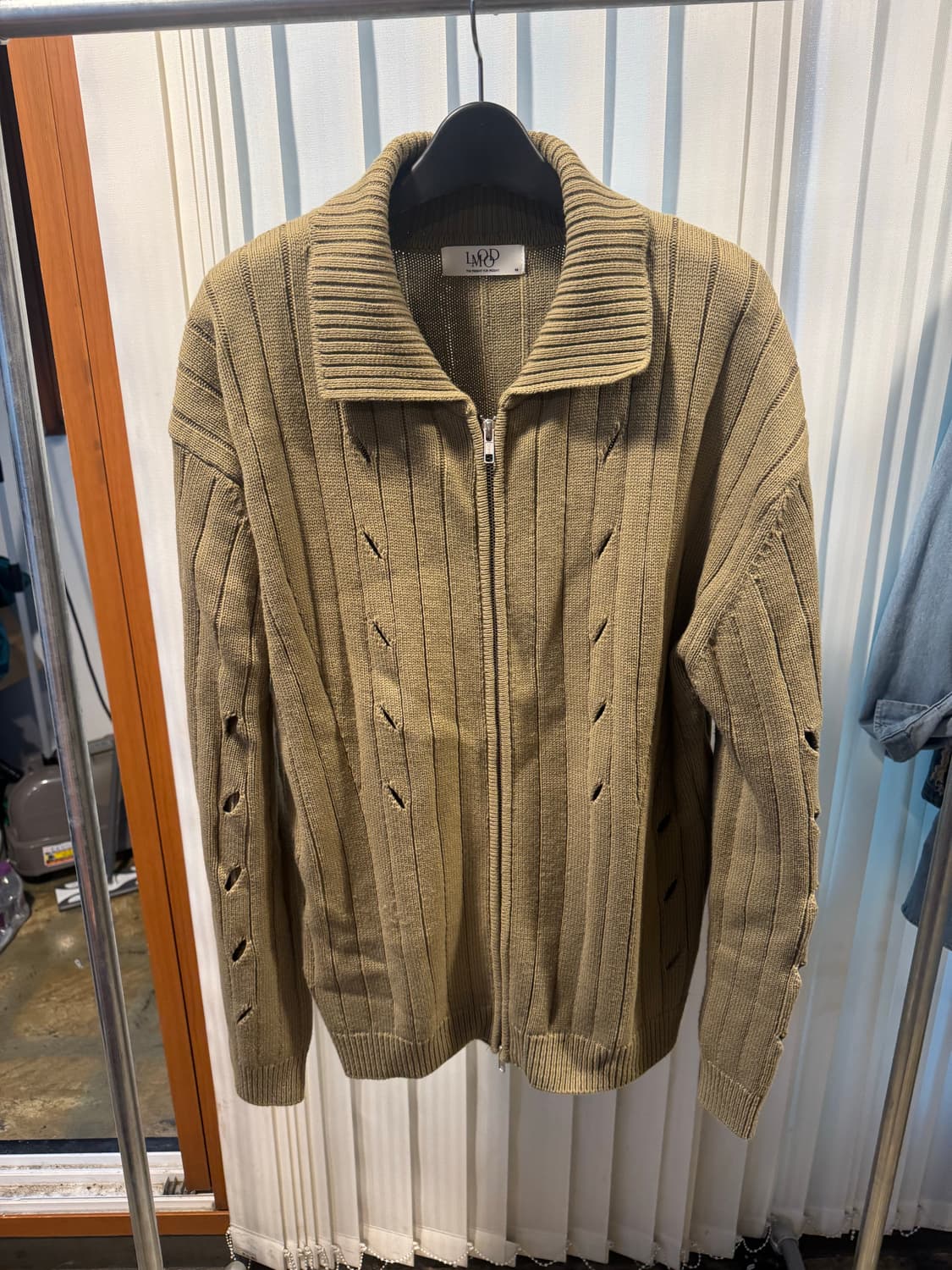 엘무드 슬래시 니트 카라 집업 올리브카키 상품이미지7