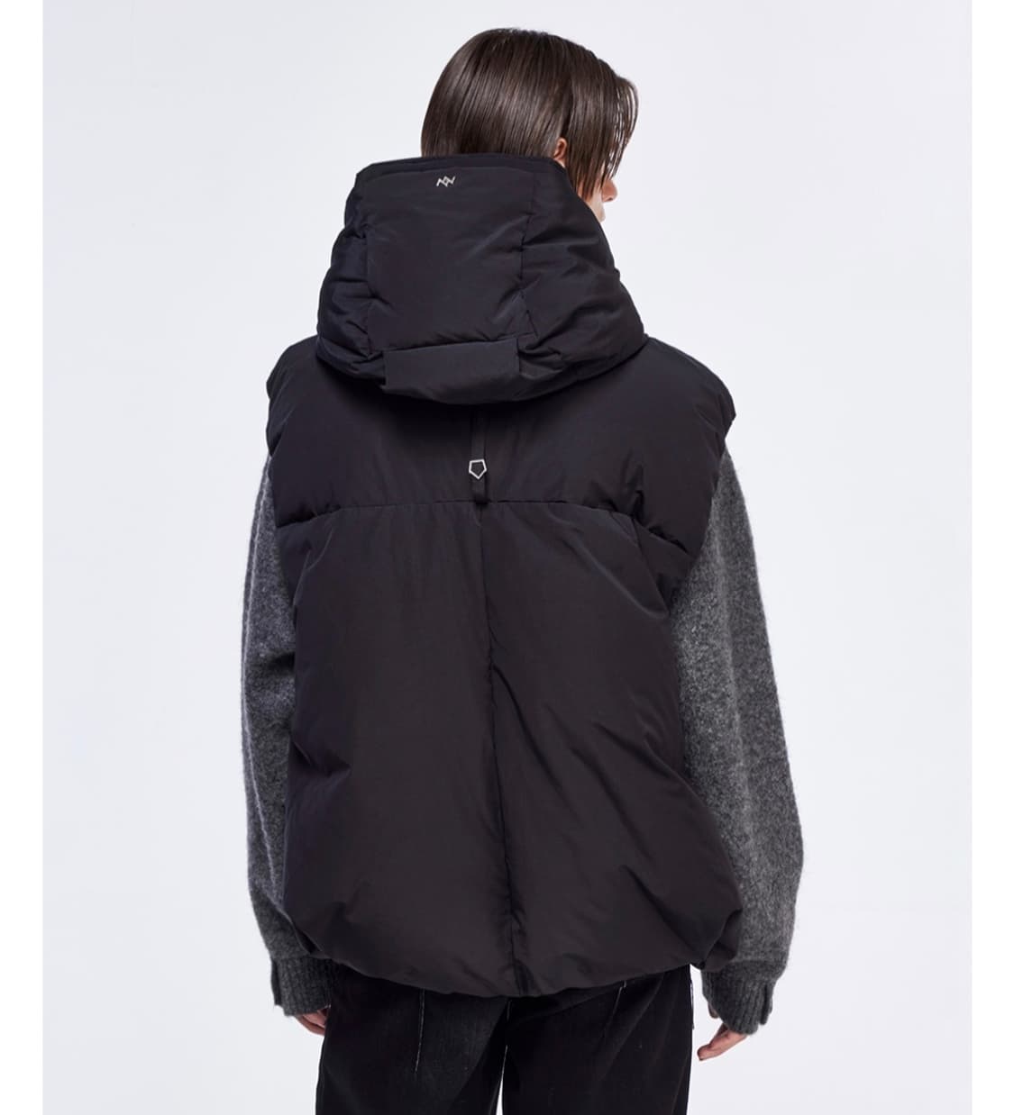 24FW (송지오)지제로 팬서 멀티 다트 패디드 베스트 블랙 상품이미지3