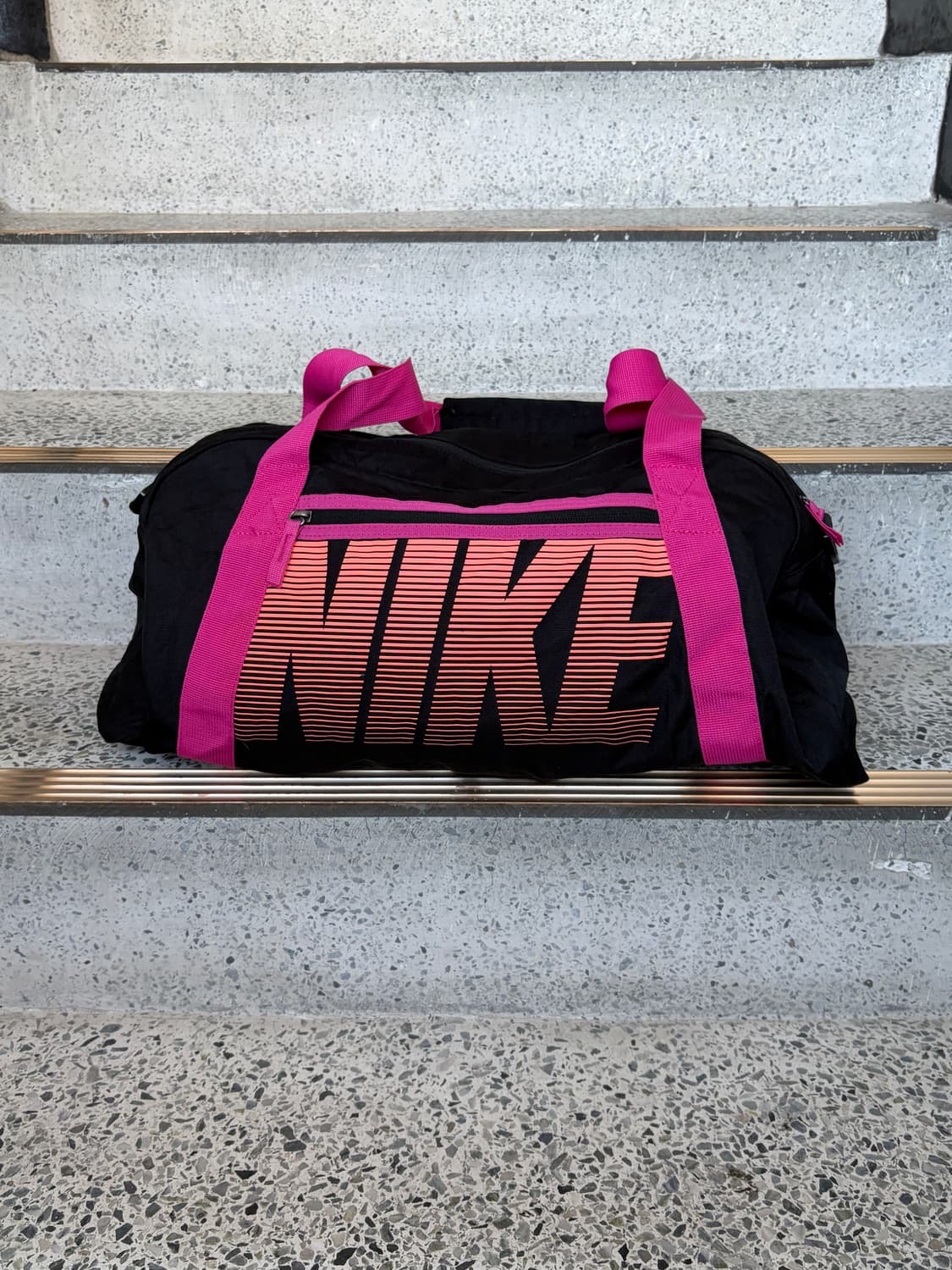 00s 올드 나이키 nike 운동용 GYM 빈티지 더플백 상품이미지2