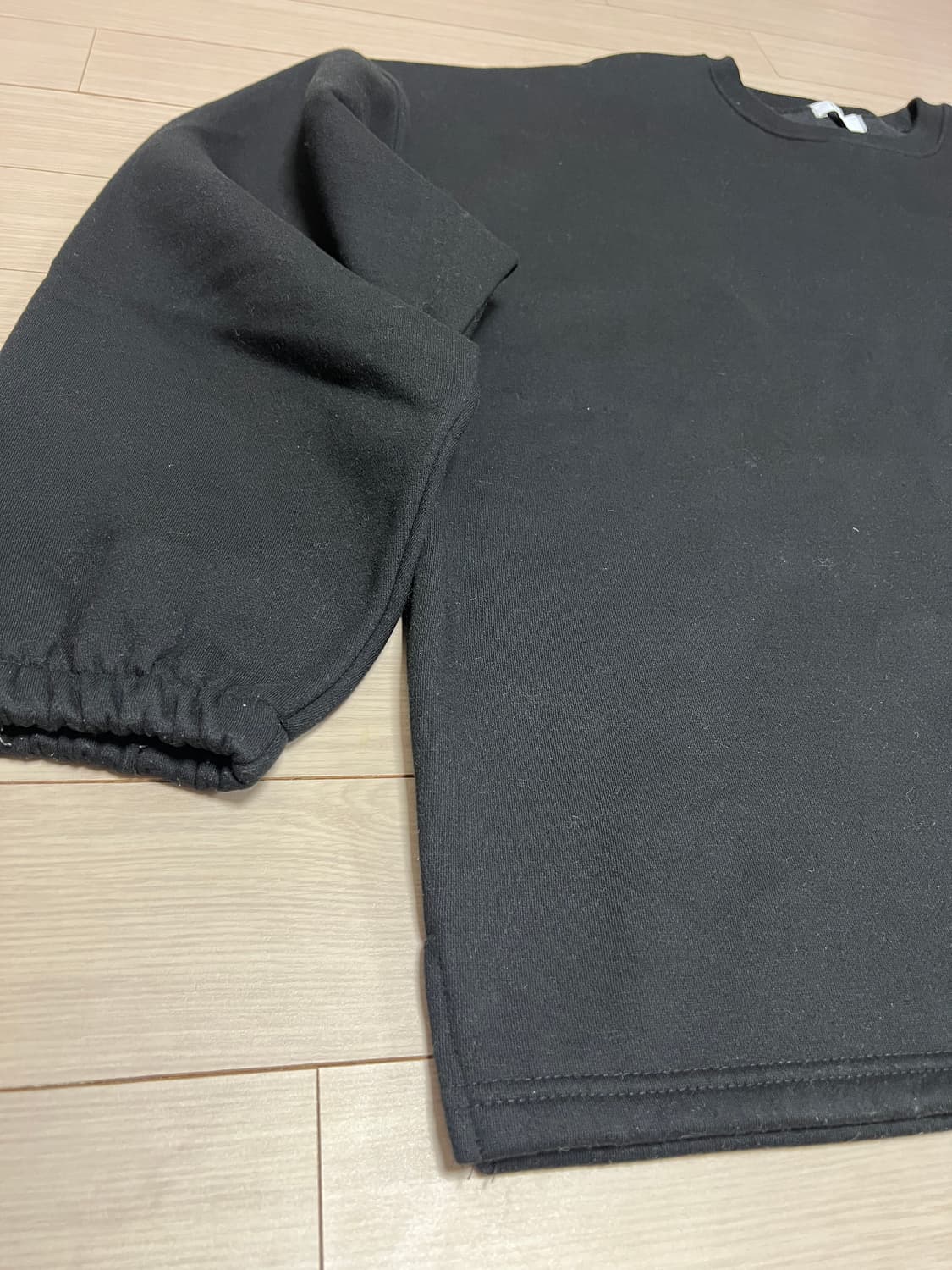 블랙 기모 맨투맨 / 베이직 롱슬리브 / 오버핏 상품이미지5