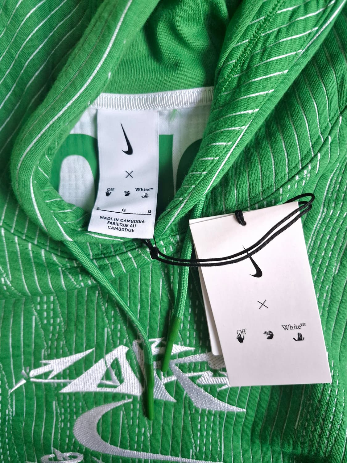 나이키 X 오프화이트 엔지니어드 후드 L 새상품  상품이미지2