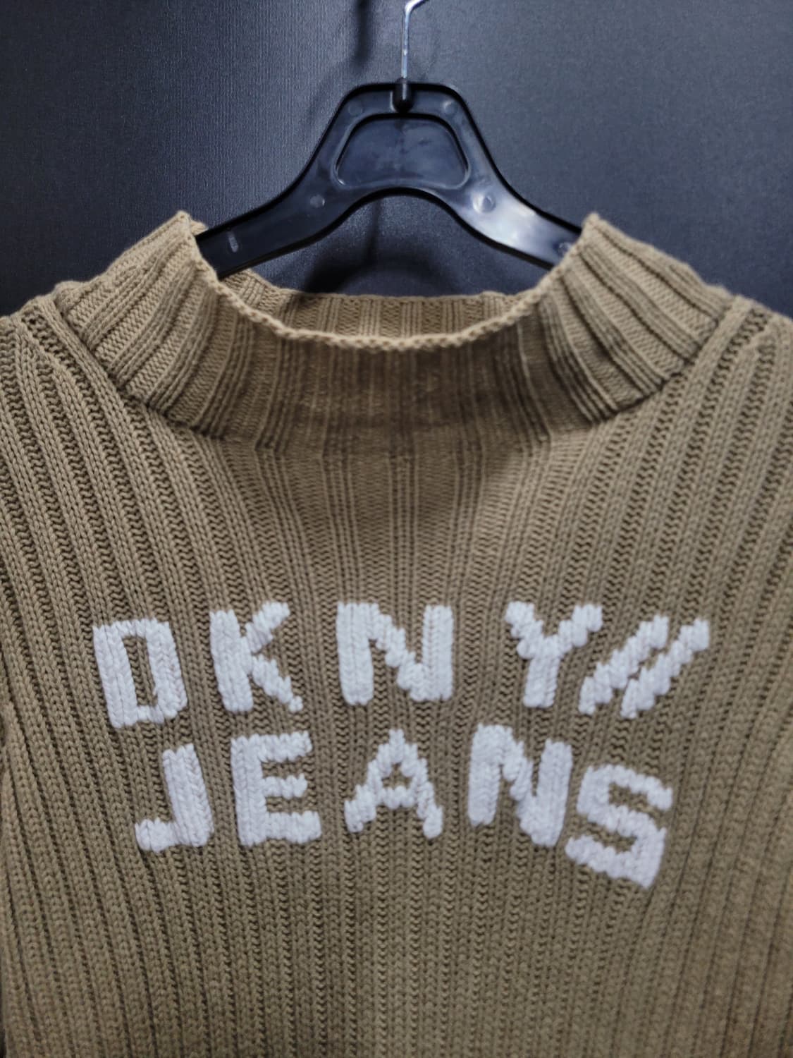 DKNY JEANS 빅로고 니트 상품이미지2