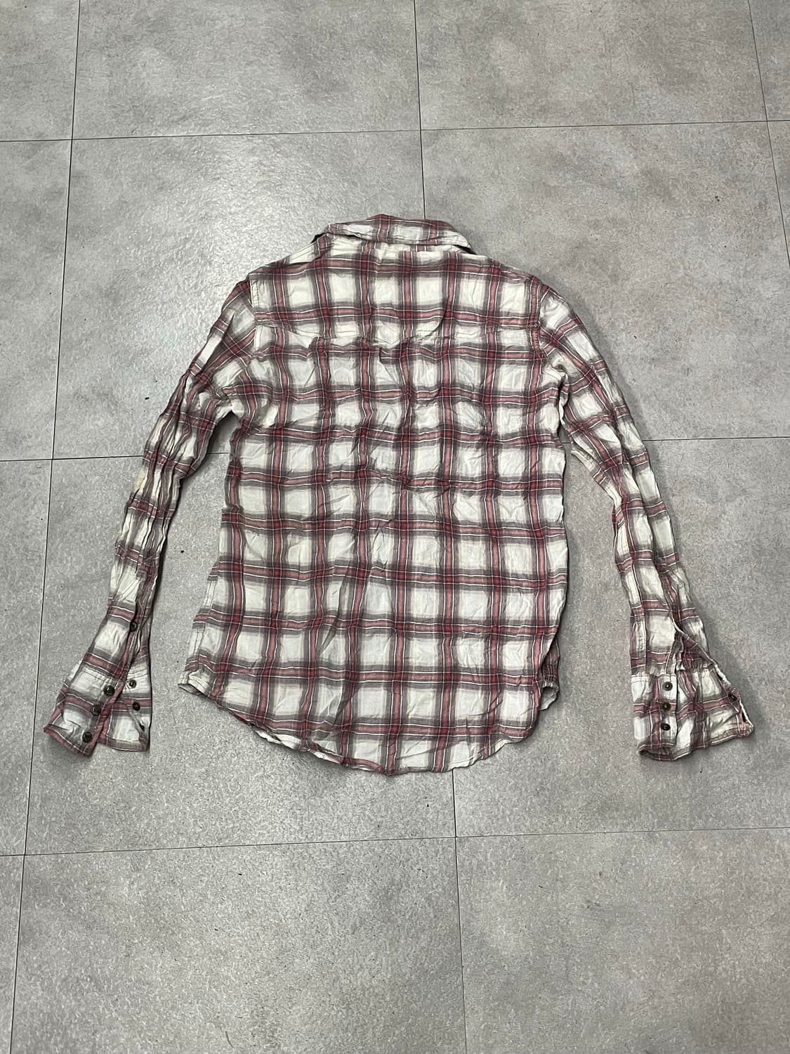 g.o.a 고아 엔틱 버튼 디테일 체크 셔츠 상품이미지4