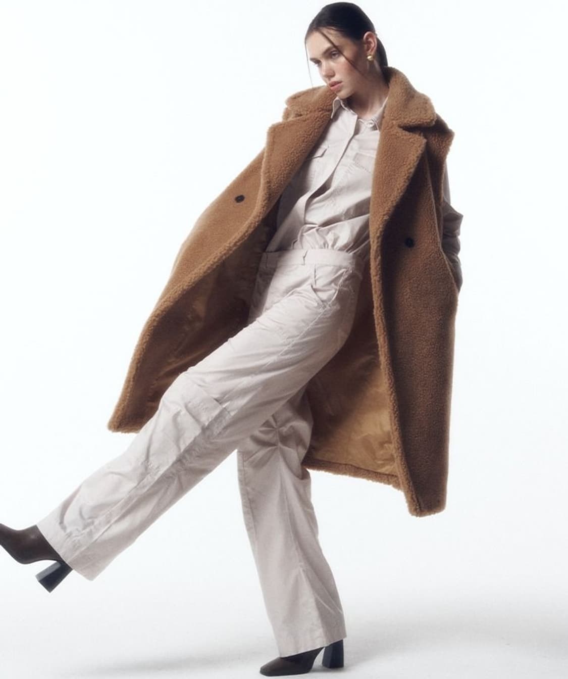 셀렙샵 양모 블렌디드 테디베어 롱베스트 상품이미지2