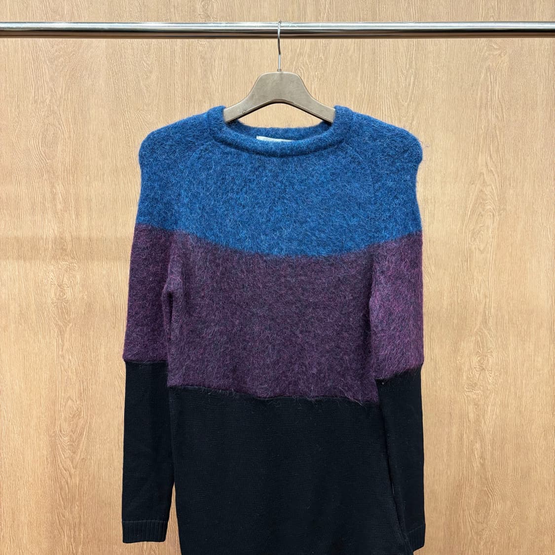 막스마라 스포트막스 롱 니트 원피스 밑단 언밸런스 디테일 블루 퍼플 블랙 상품이미지4