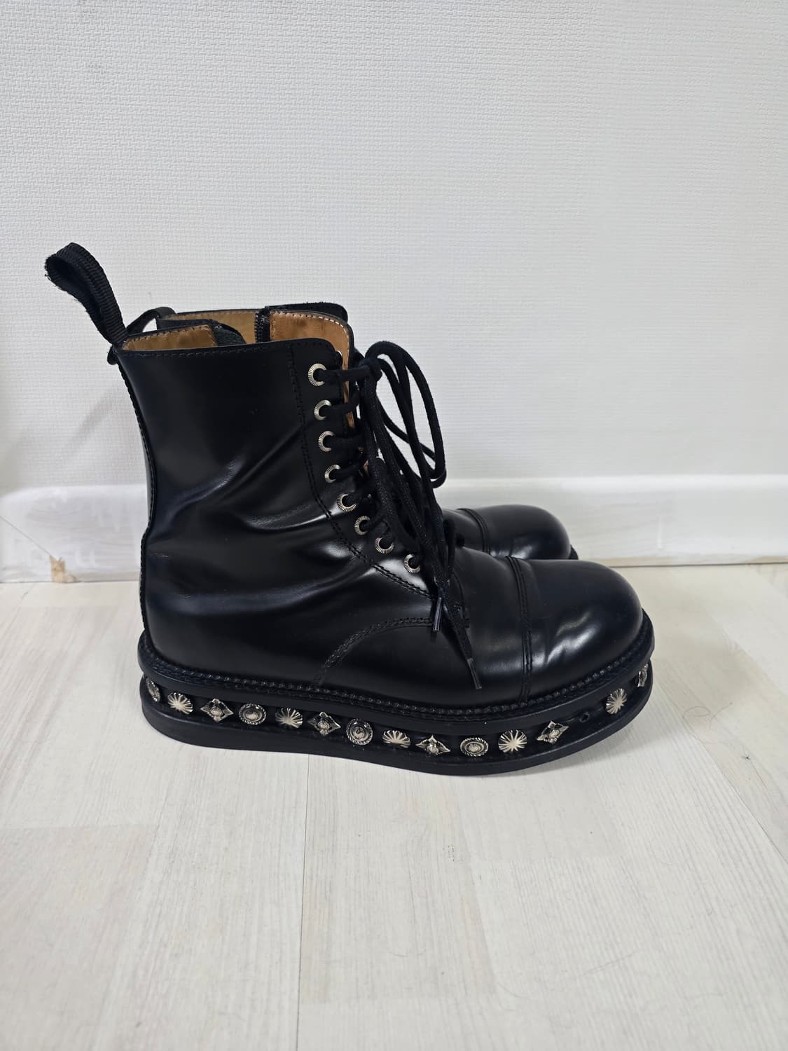 270 토가 비릴리스 스터드 플랫폼 부츠 상품이미지7