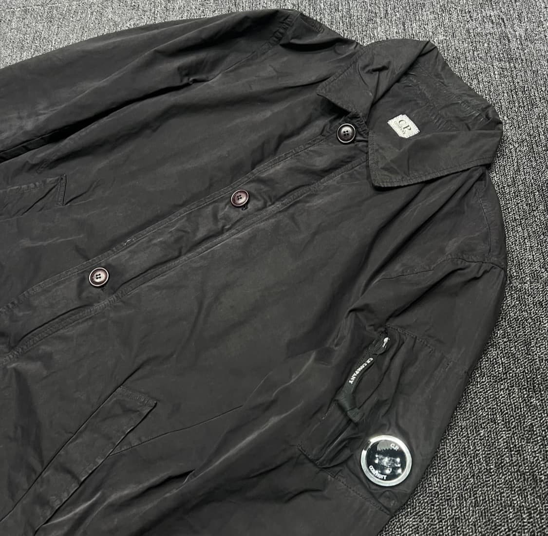 CP컴퍼니 사이드 렌즈 나일론 코트 상품이미지7