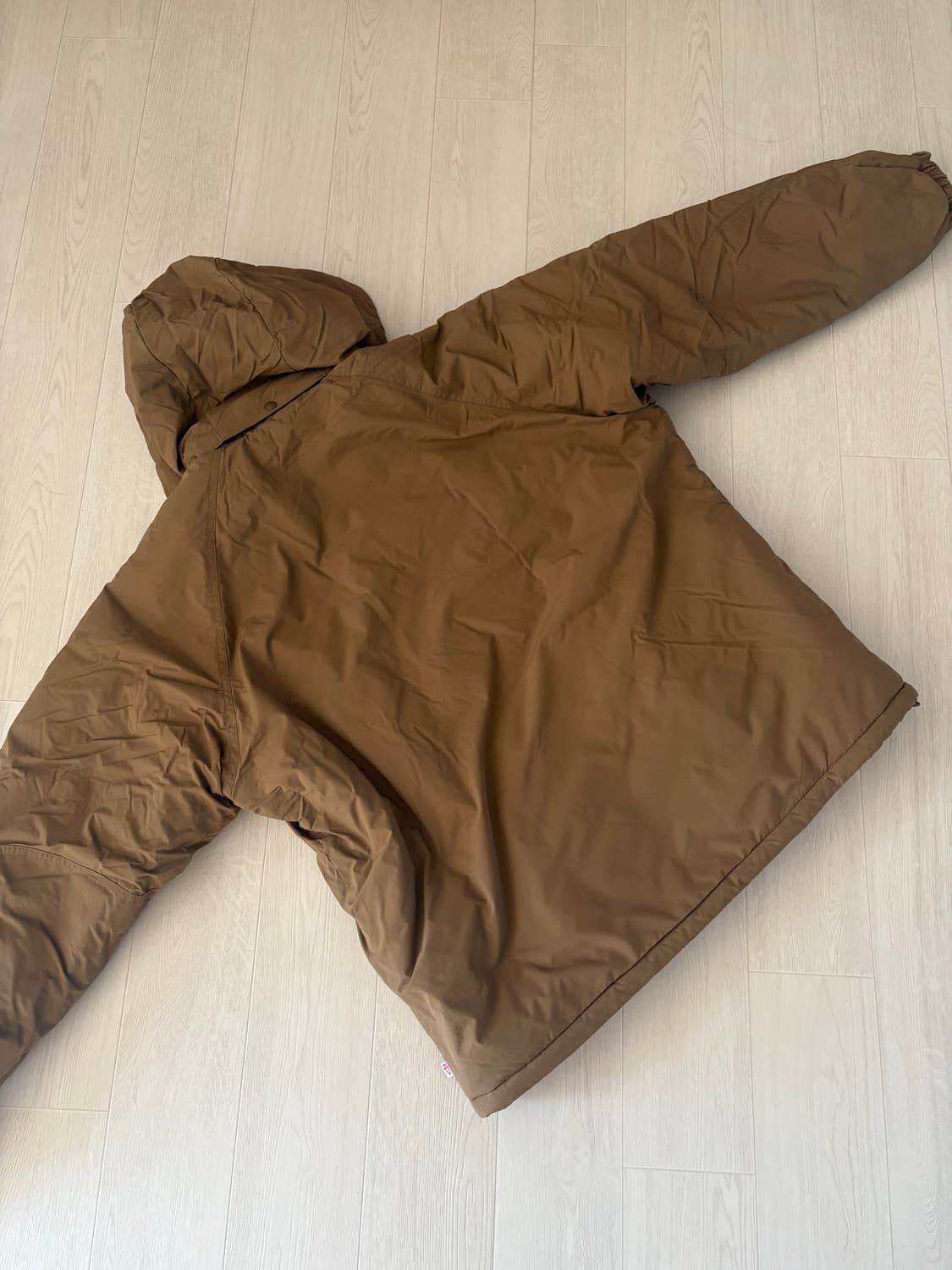 아웃스탠딩 프리마로프트 패딩 상품이미지2