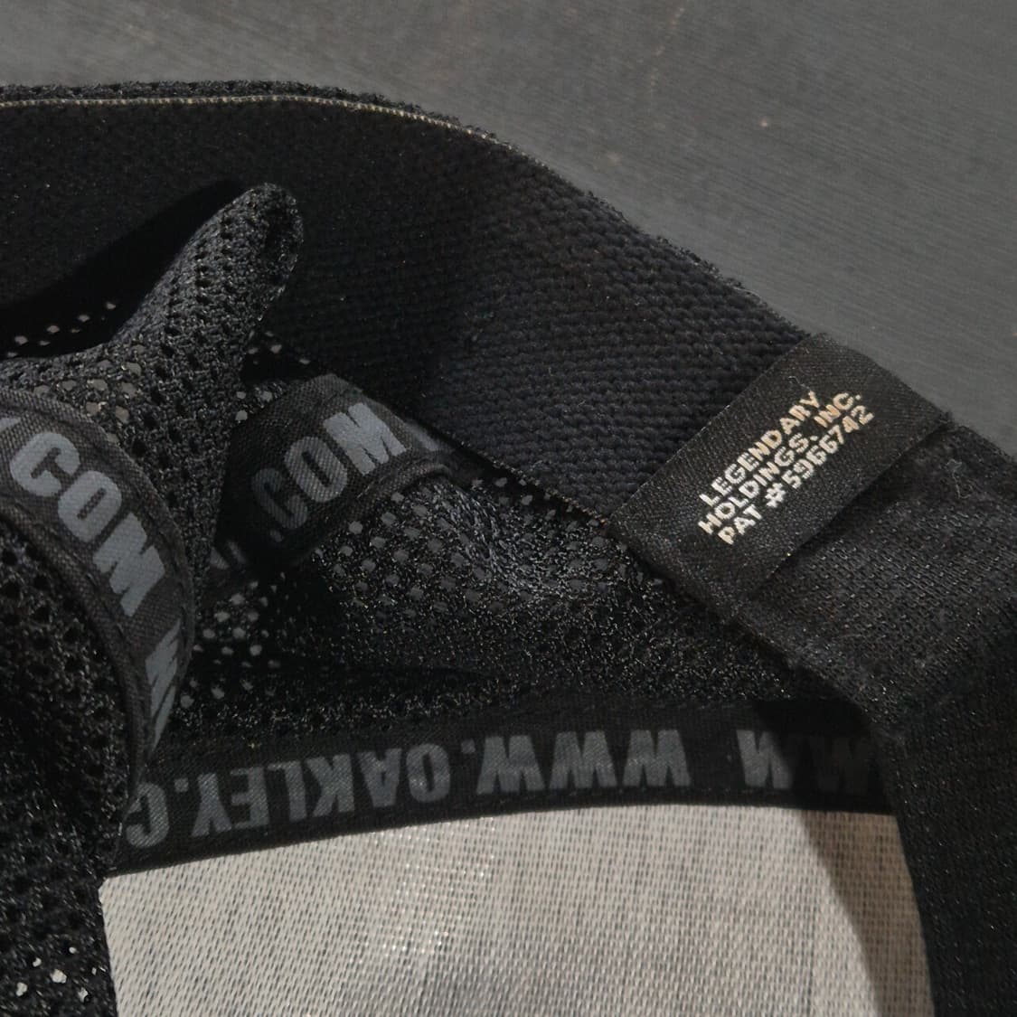 오클리 소프트웨어 00'S 메쉬 볼캡 상품이미지4