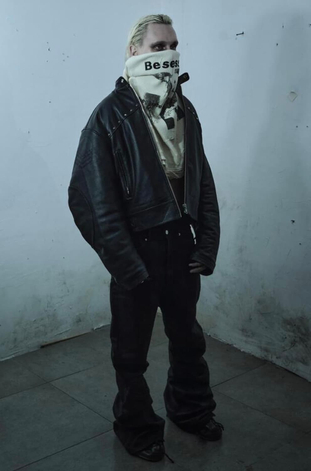 [2]선데이오프클럽 카우레더 슬리브파카 상품이미지3