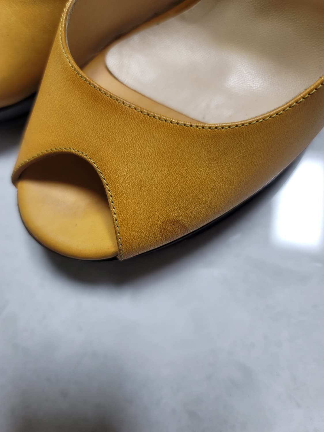 지미추 가죽 여성 하이힐 37(240) 상태확인 상품이미지3