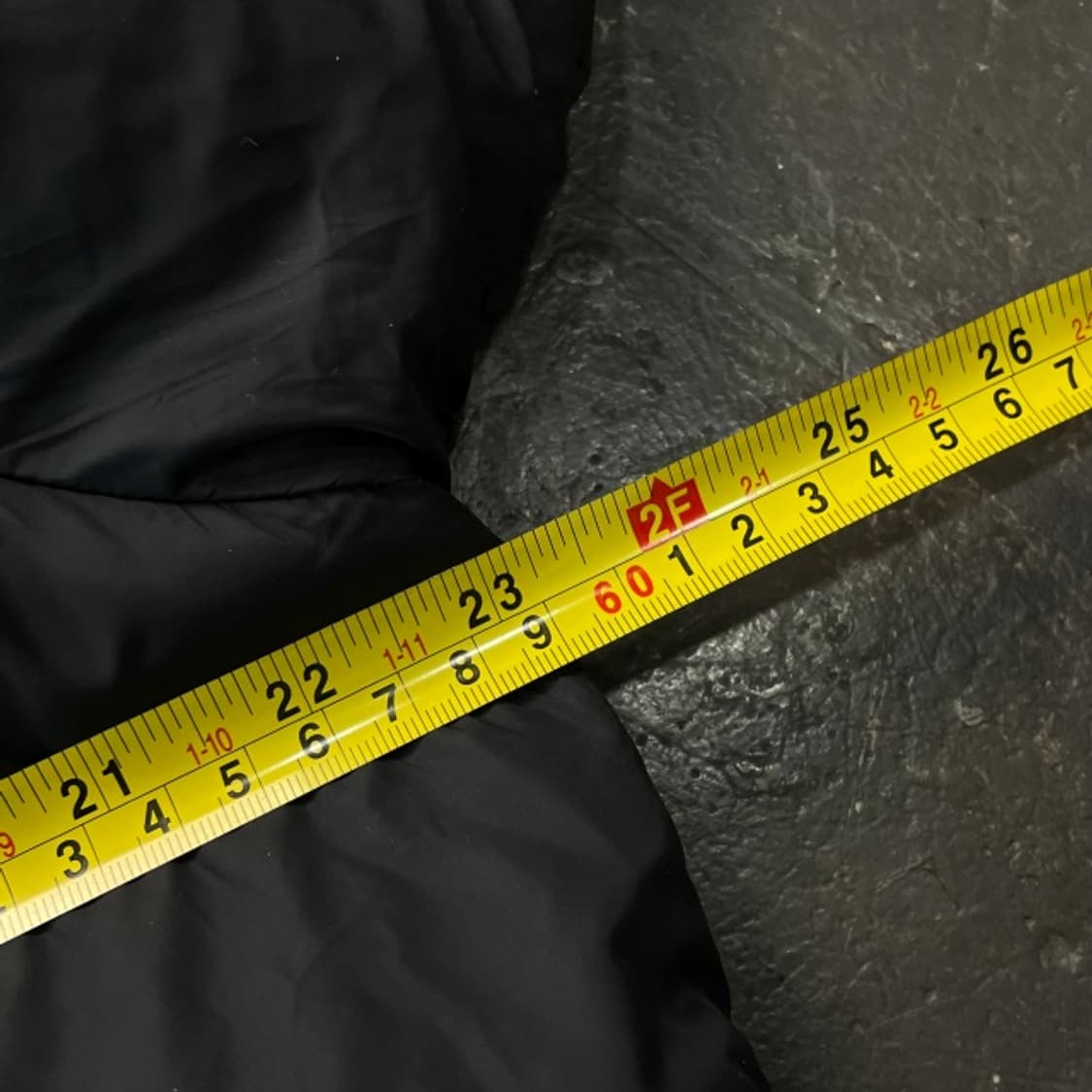 100 마운틴하드웨어 경량패딩 상품이미지7