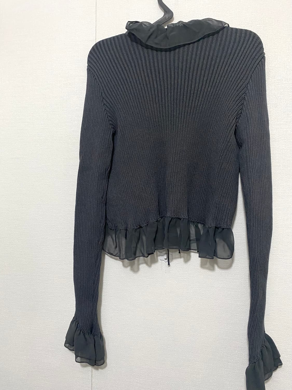 리저브드 프릴 가디건  상품이미지9