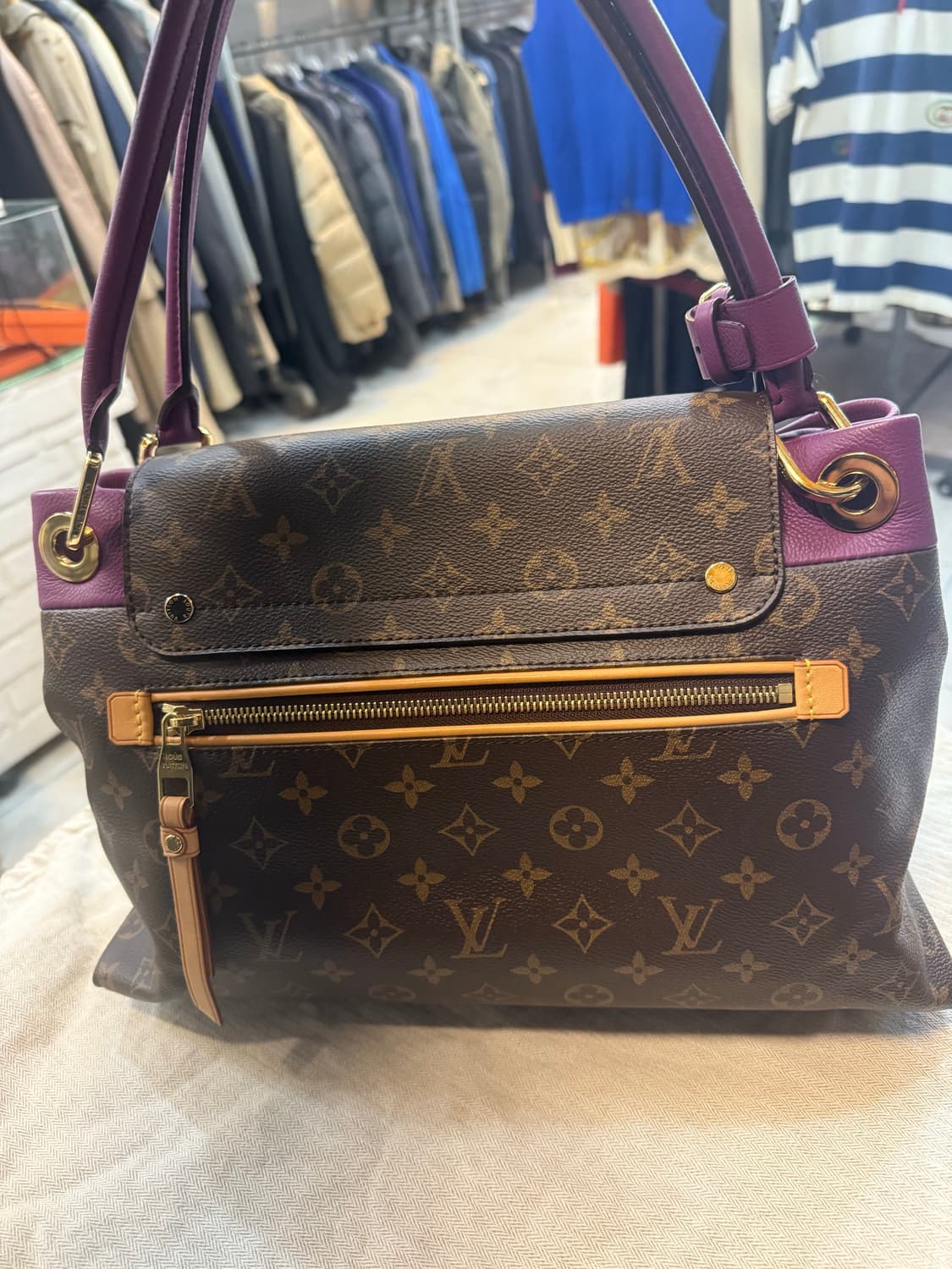 정품 루이비통 올랑프 숄더백 팝니다 상품이미지4