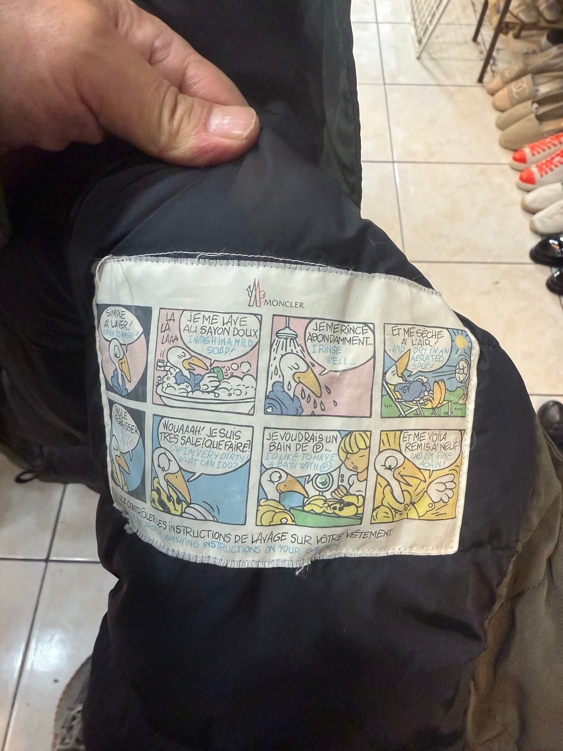 2/55 정품 몽클레어 아레텔 폭스 퍼 패딩 팝니다 상품이미지6