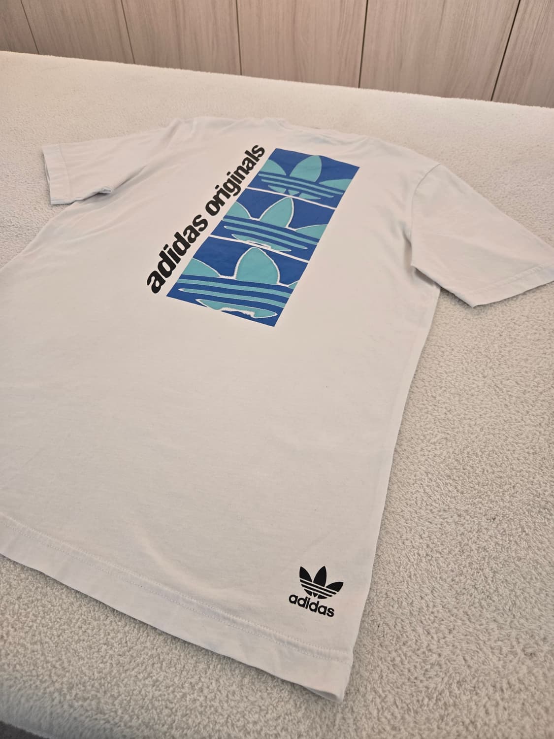 아디다스 오리지널 반팔 티셔츠 화이트 후면 포인트 100 상품이미지9