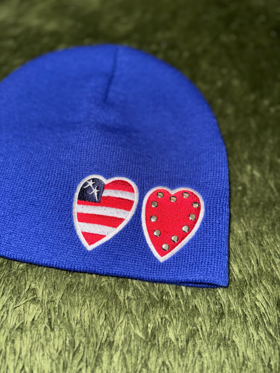 The Museum Visitor 더뮤지엄비지터 하트 패치 비니 블루 상품이미지2