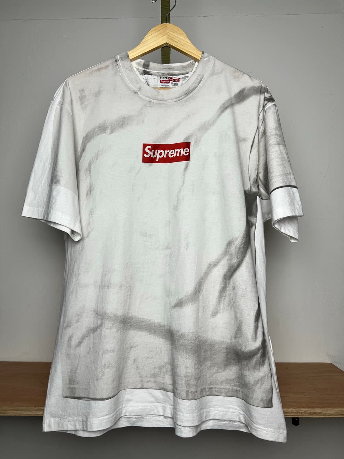 슈프림x마르지엘라 MM6 박스로고 supreme x MM6 상품이미지1