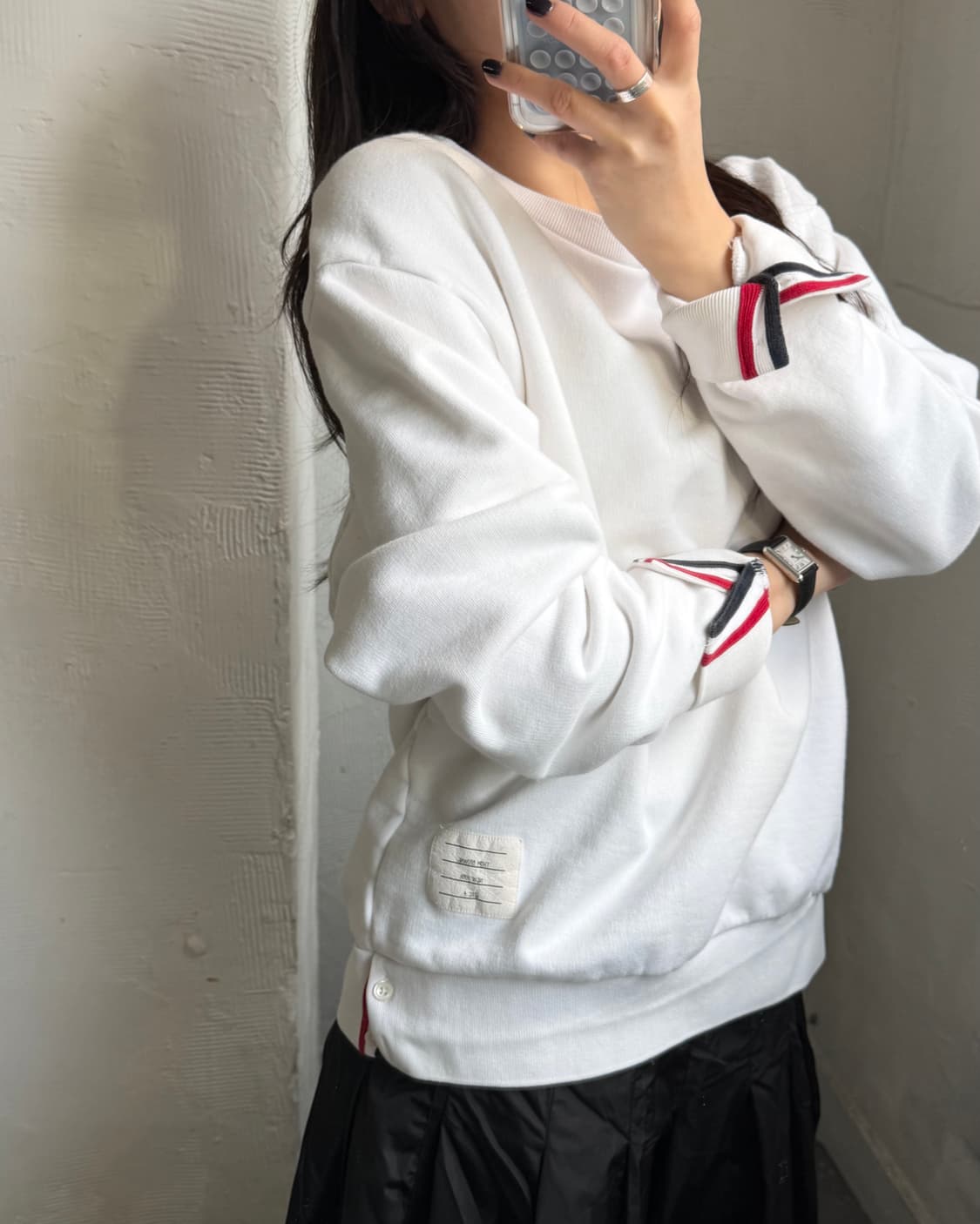 Thom Browne 톰브라운 백삼선 화이트컬러 스웻셔츠 상품이미지2