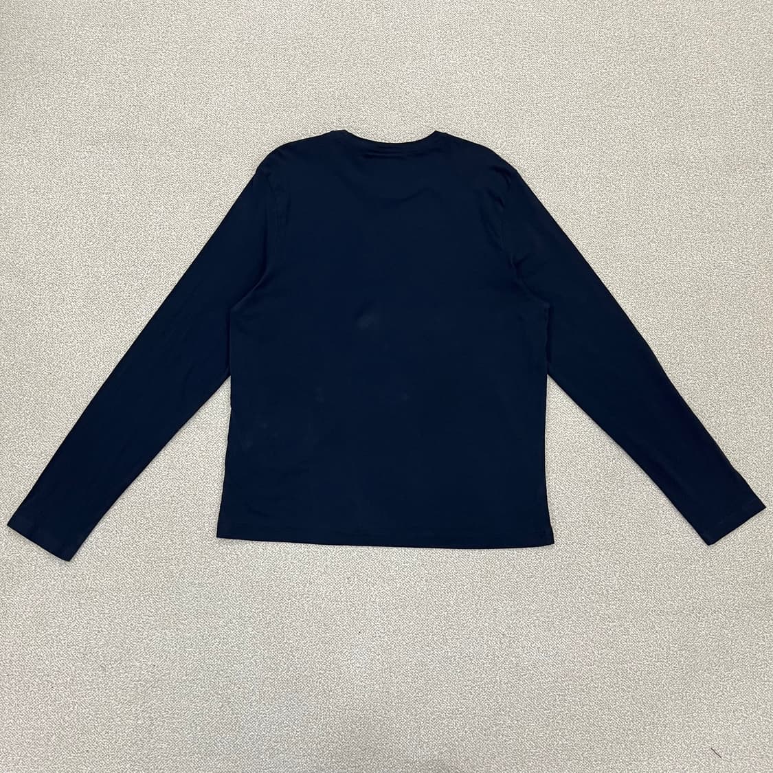 [L] 타미힐피거 스몰로고 롱슬리브 긴팔 티셔츠 네이비 4135 상품이미지3