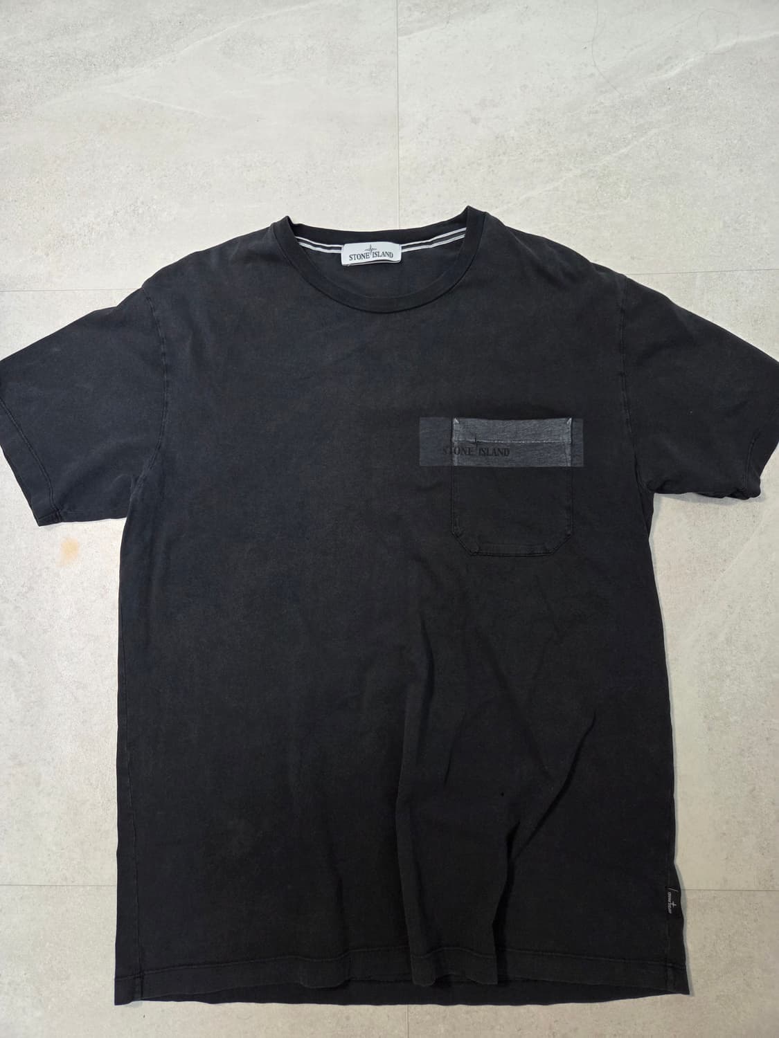 스톤아일랜드 블랙 포켓 반팔 티셔츠 상품이미지1
