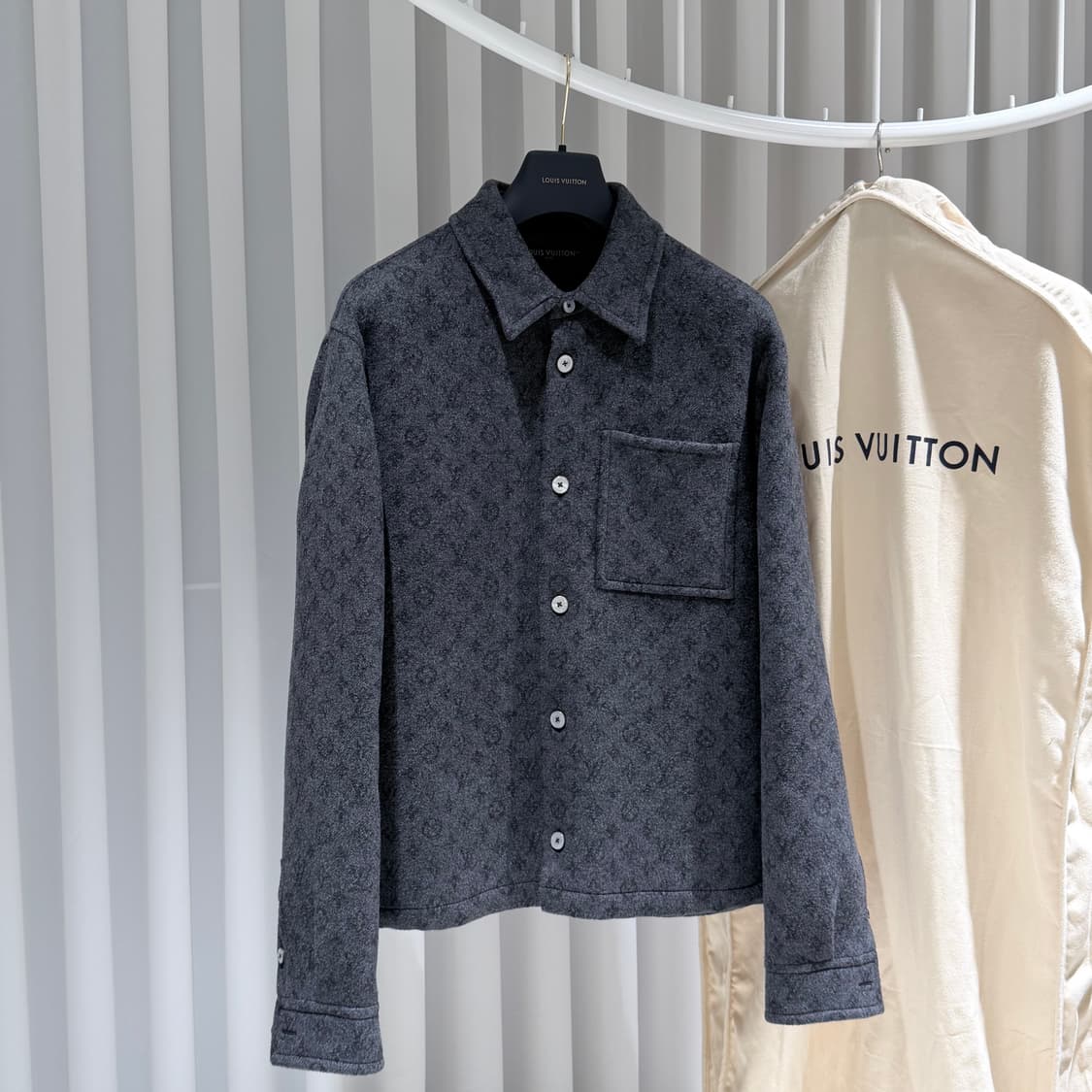 (S+ / 48) / 루이비통 모노그램 더블페이스 오버셔츠 자켓/26년형 상품이미지3