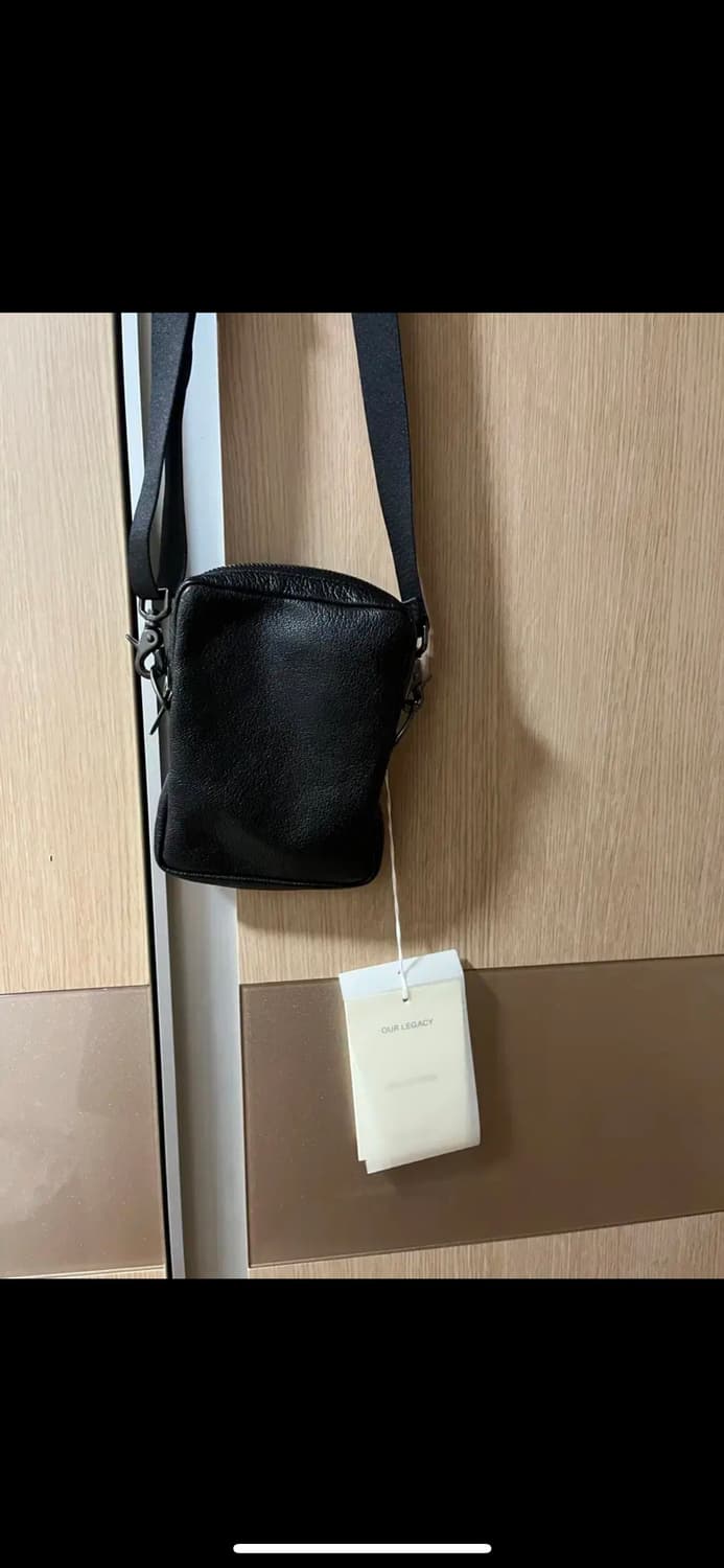아워레가시 딜레이 미니백 블랙 팝니다 상품이미지2