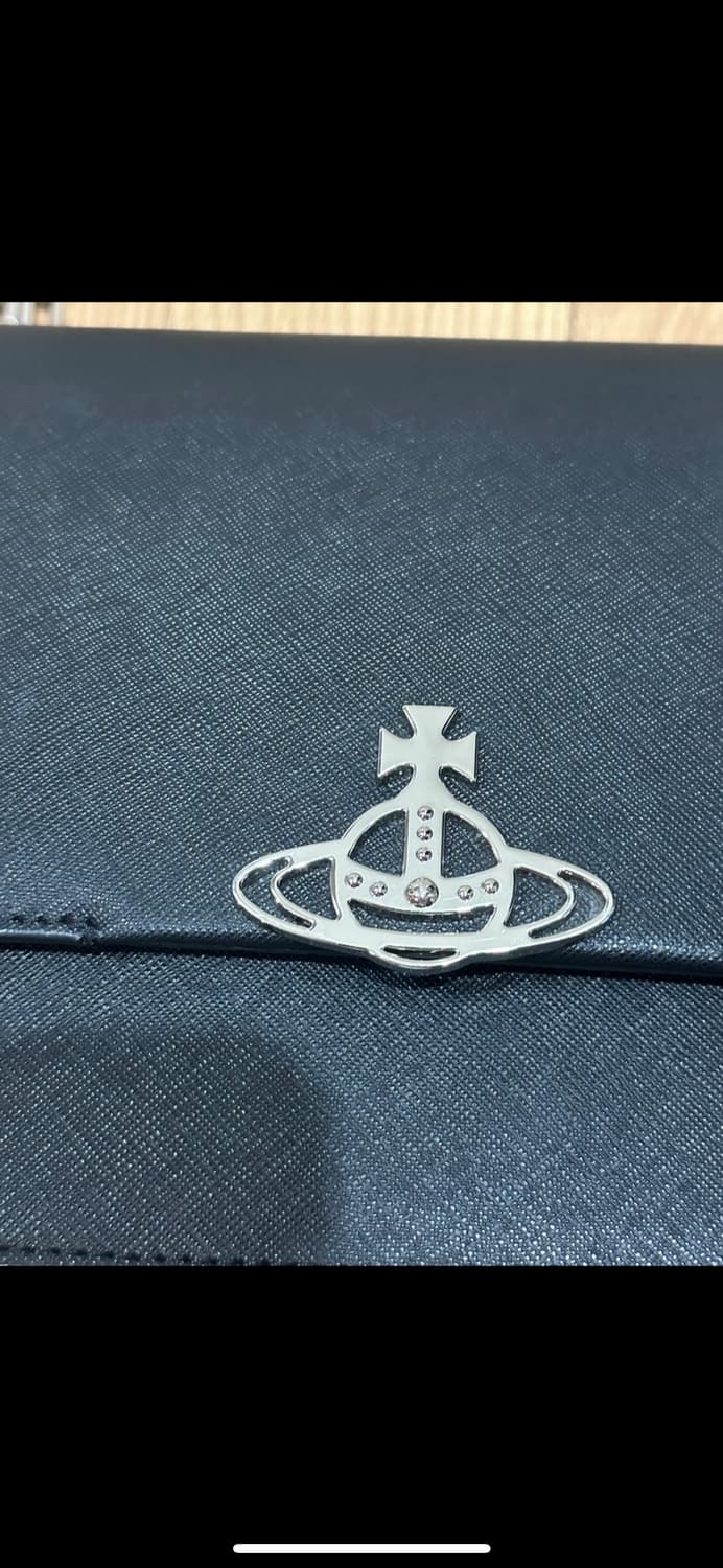 비비안웨스트우드 미디엄 더비플랩 크로스백 상품이미지3