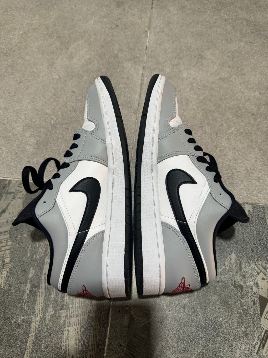 [255] 나이키 조던 1 로우 라이트 스모크 그레이 상품이미지4